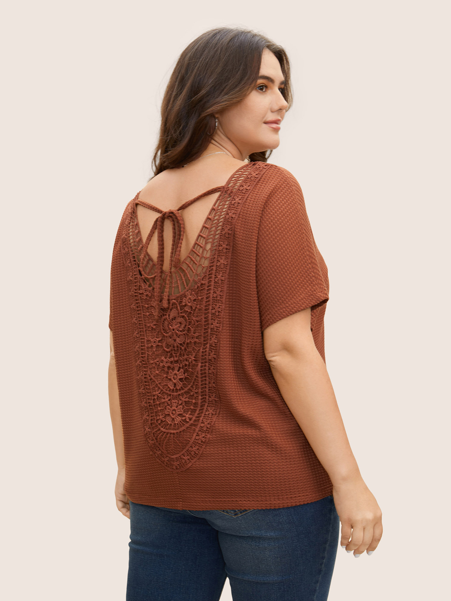 

Plus Size Waffle Knit Back Lace Patchwork Tie Knot T-shirt Rust Women Elegant Tie knot V-neck Everyday T-shirts BloomChic