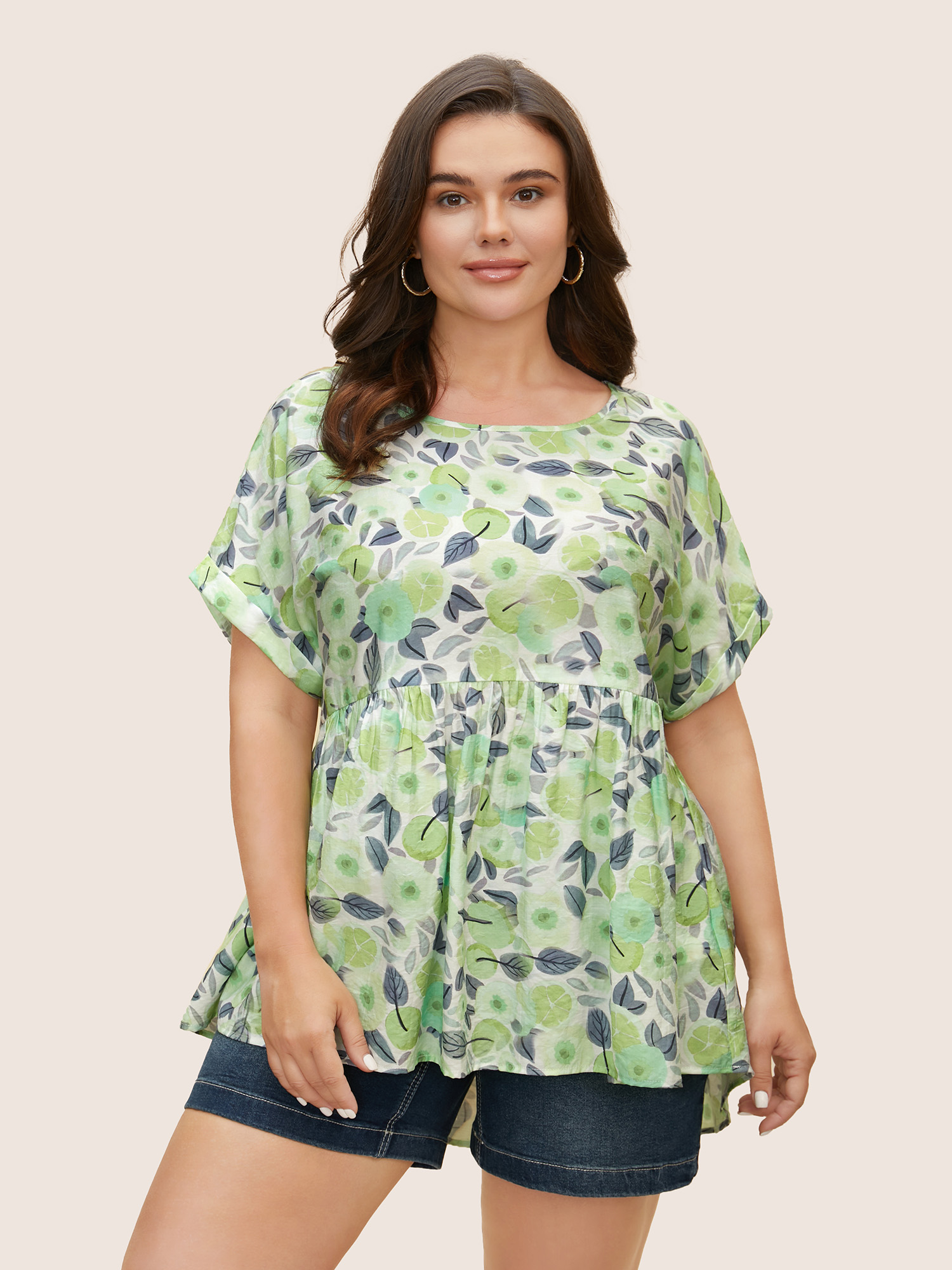 

Plus Size LightGreen Fruit Print Curved Hem Batwing Sleeve Blouse Women Casual Cap Sleeve Round Neck Everyday Blouses BloomChic