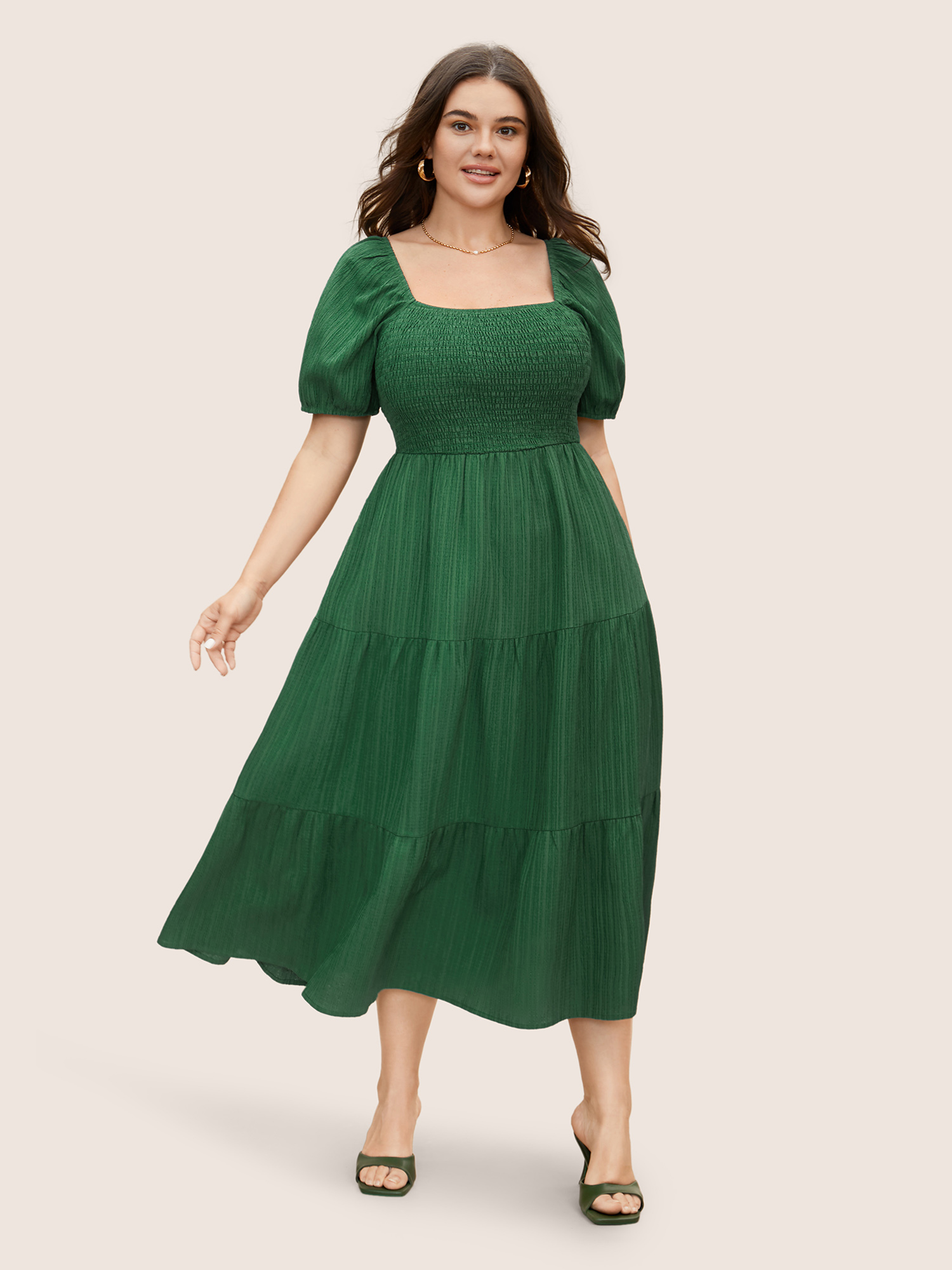 

Plus Size Square Neck Texture Shirred Puff Sleeve Dress Emerald Women Texture Square Neck Short sleeve Curvy BloomChic