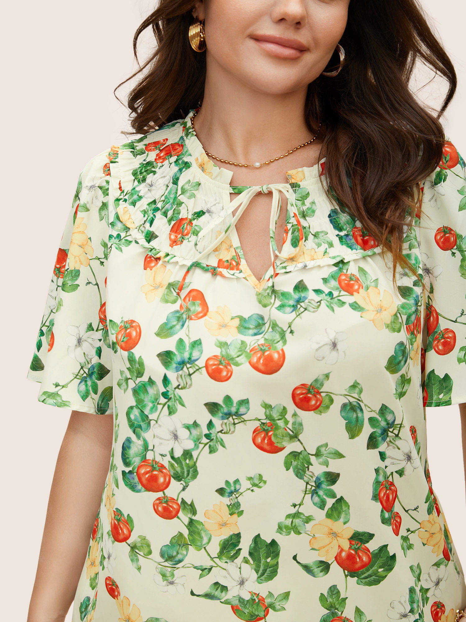 

Plus Size Multicolor Tomato Print Frill Trim Lace Up Blouse Women Elegant Short sleeve V-neck Everyday Blouses BloomChic