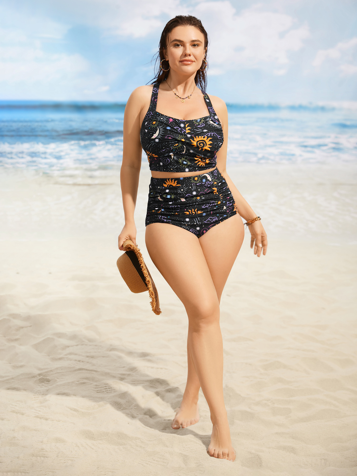 Plus Size Moon & Star Heart Neckline Twist Front Swim Top Women`s Swimwear Black Beach Twist High stretch Skinny Heart neckline Curve Swim Tops BloomChic 26/4X 