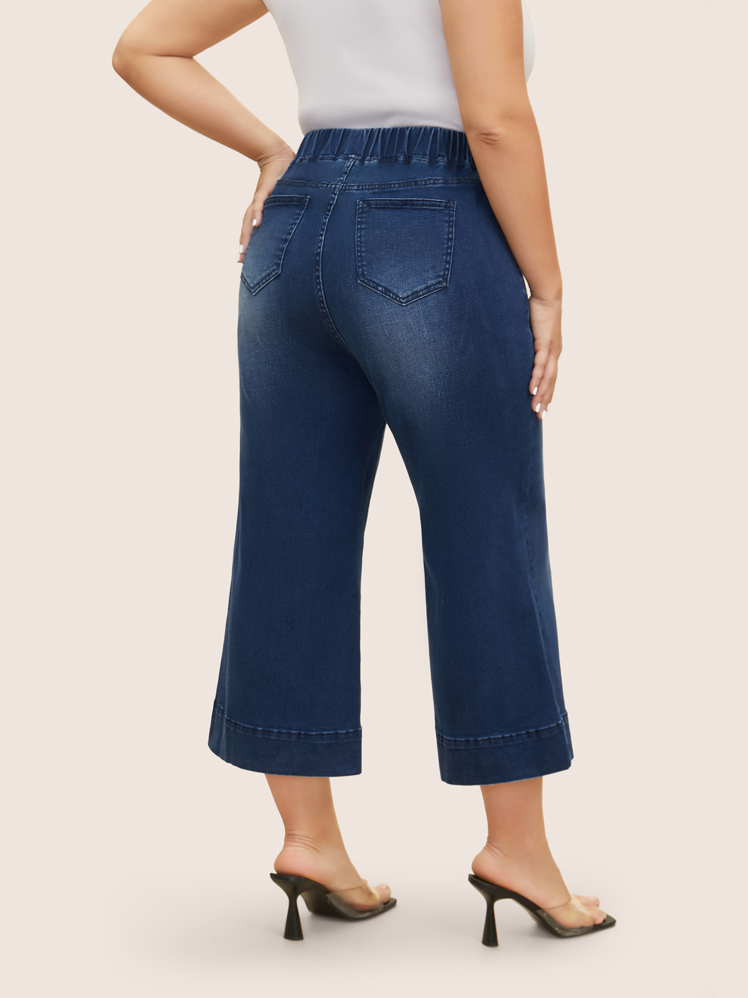 

Plus Size Dark Wash Elastic Waist Wide Leg Cropped Jeans Women Denimindigo Casual Non High stretch Double-flap pocket Jeans BloomChic