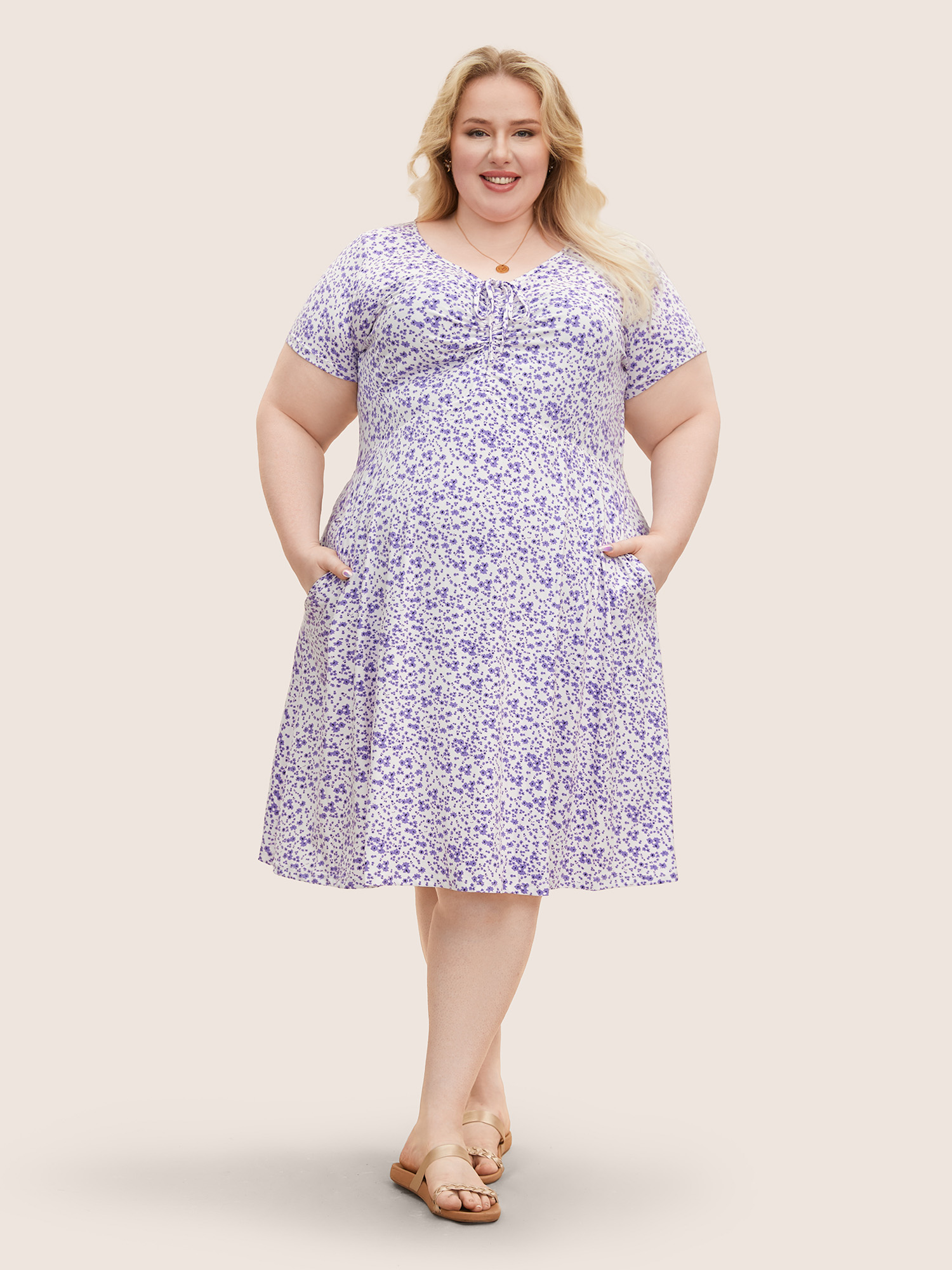 Plus Size Ditsy Floral Elastic Waist Knot Drawstring Dress Lilac Women Non V-neck Short sleeve Curvy Midi Dress BloomChic 30/6X 