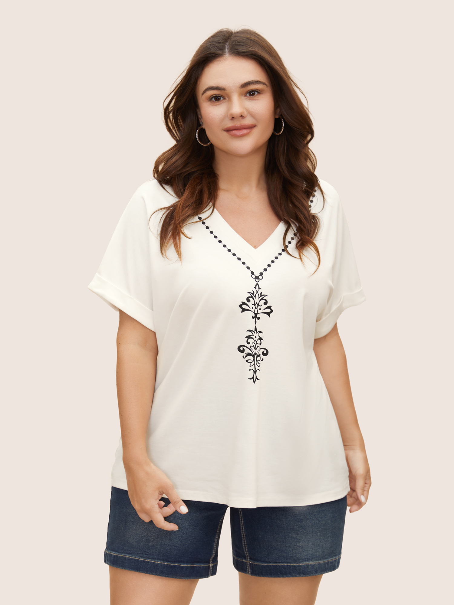 

Plus Size V Neck Boho Print Dolman Sleeve T-shirt Opticwhite Women Resort Roll Hem Art&design V-neck Vacation T-shirts BloomChic