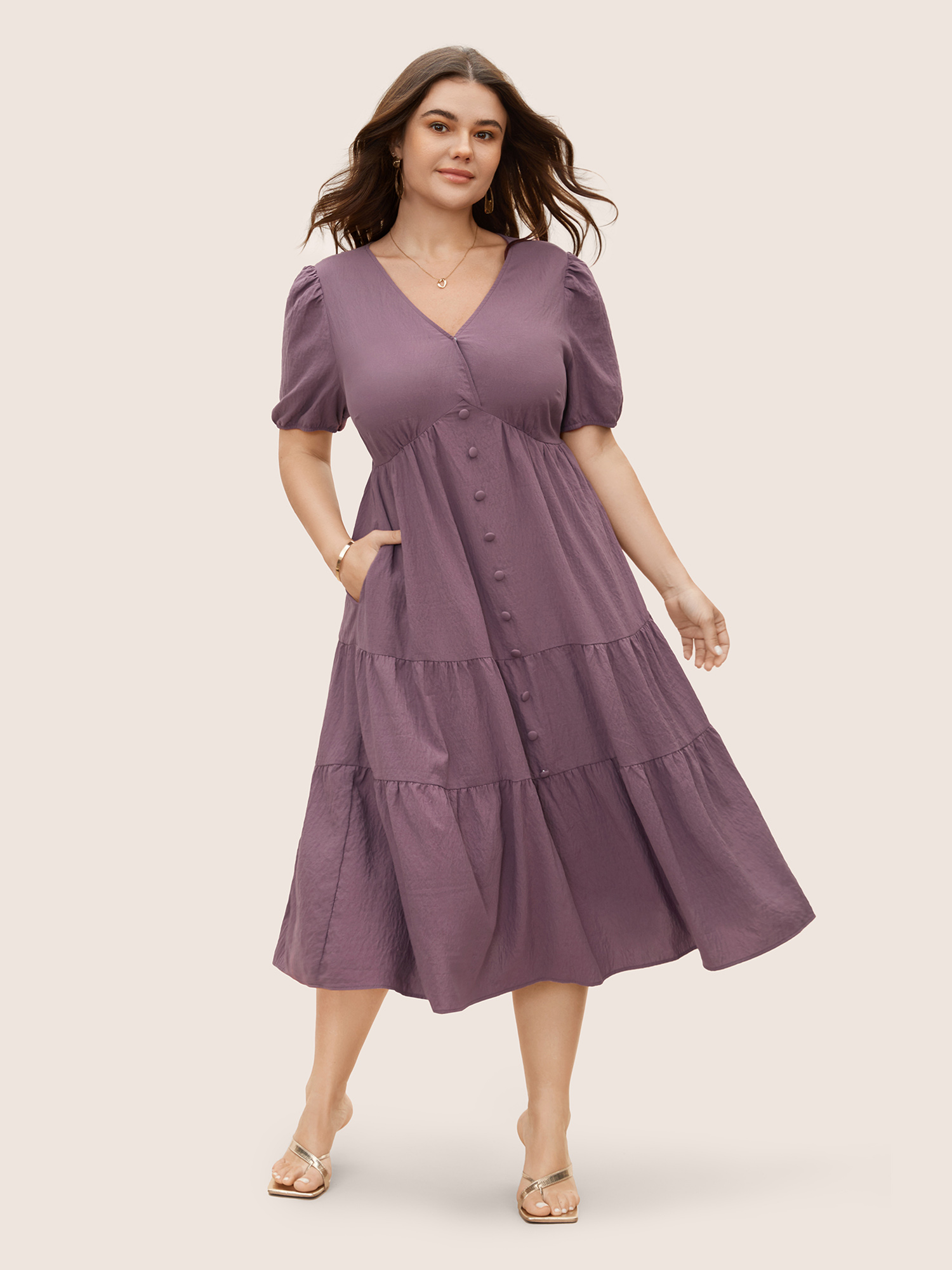 

Plus Size Plain Textured Button Detail Lantern Sleeve Dress Mauve Women Elegant Gathered V-neck Short sleeve Curvy BloomChic