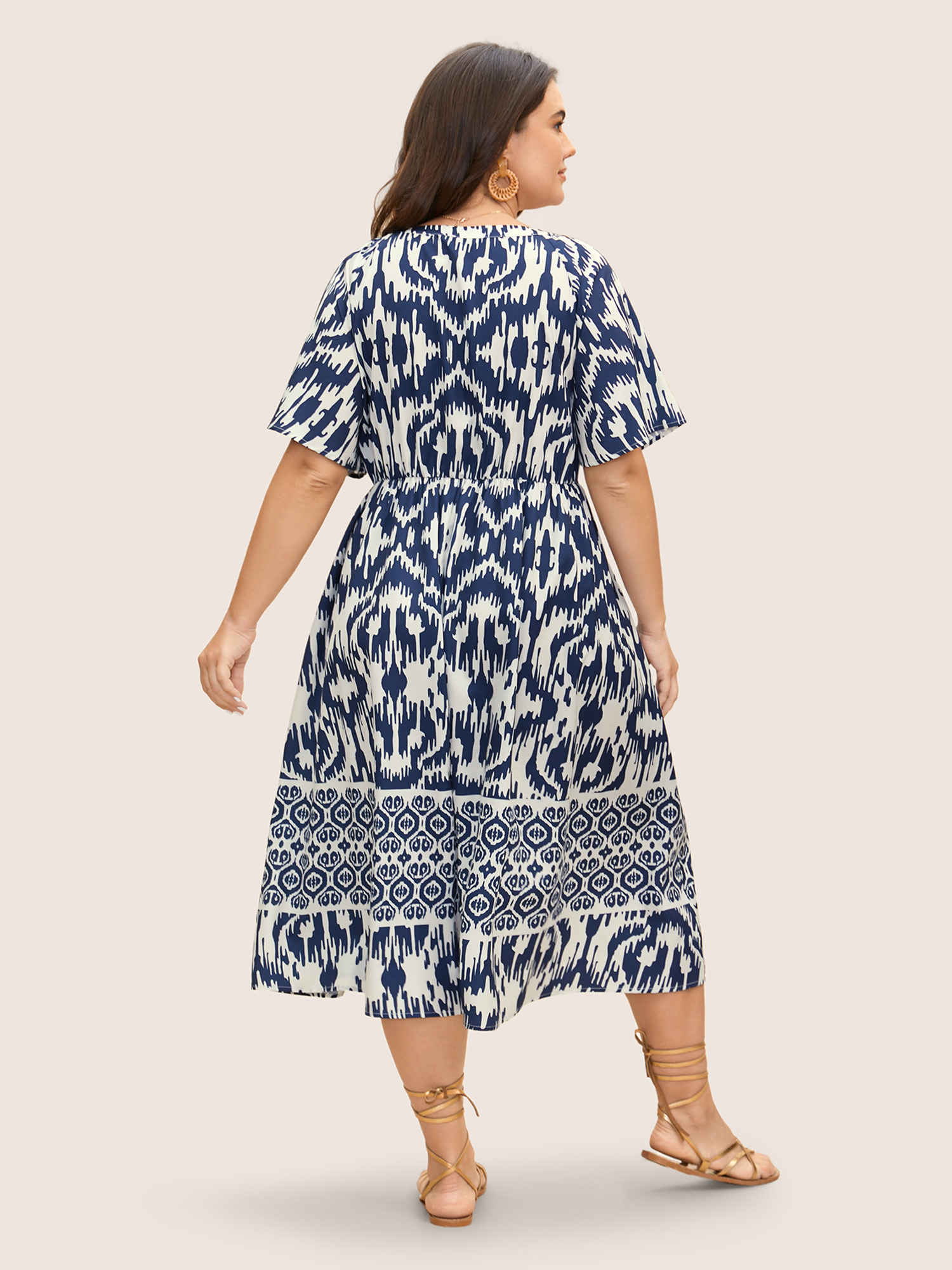 Plus Size Boho Print Ruffle Sleeve Midi Dress DarkBlue Women Resort Non Round Neck Short sleeve Curvy BloomChic 22-24/3X 