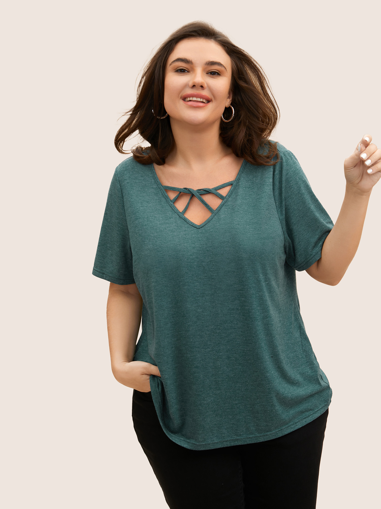 

Plus Size Solid Heather Crisscross Medium Stretch T-shirt DarkGreen Women Casual Cut-Out V-neck Everyday T-shirts BloomChic