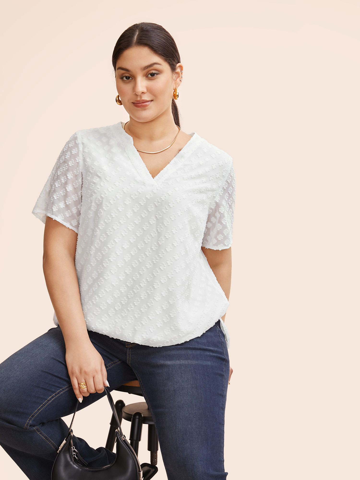 

Plus Size Originalwhite Jacquard Notched Tiered Mesh Blouse Women Work From Home Half Sleeve Flat collar with V-notch Work Blouses BloomChic