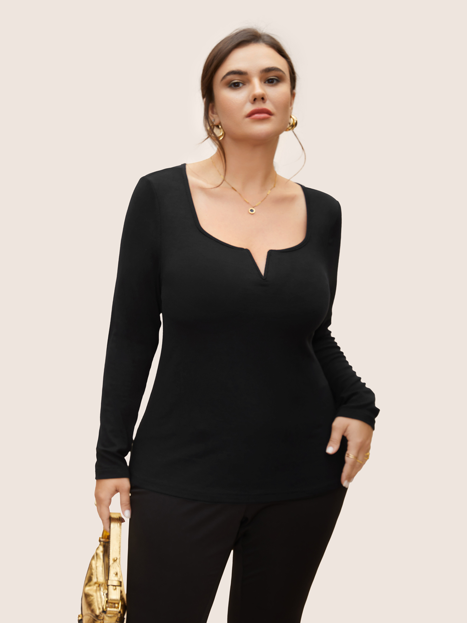 

Plus Size V-notch Solid Knit T-shirt Black Women At the Office Texture Flat collar with V-notch Skinny Work T-shirts BloomChic
