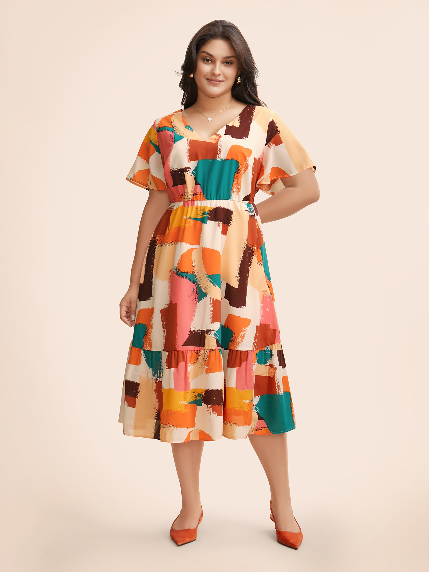 

Plus Size Brush Pattern Tiered Midi Dress Multicolor Women Elegant Gathered V-neck Short sleeve Curvy BloomChic