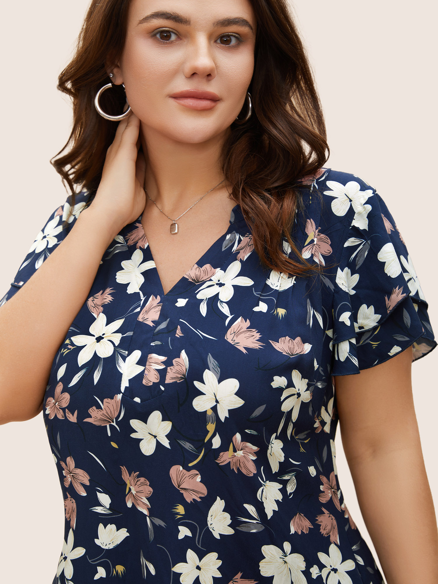 

Plus Size Indigo Floral Print Tiered Ruffle Sleeve Pleated Blouse Women Elegant Short sleeve Notched collar Everyday Blouses BloomChic