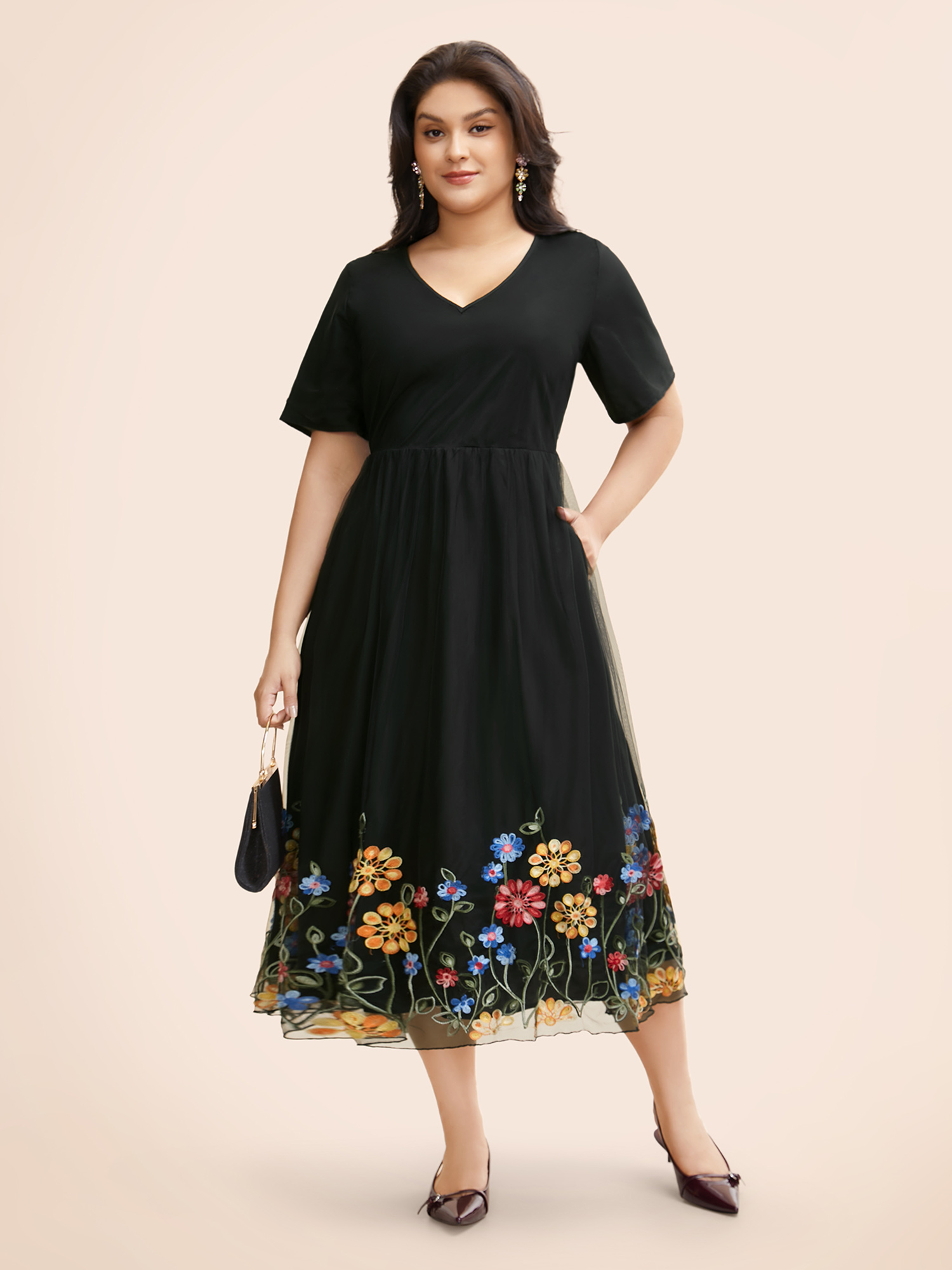 

Plus Size V Neck Floral Embroidered Mesh Dress Black Women Formal See through V-neck Short sleeve Curvy BloomChic