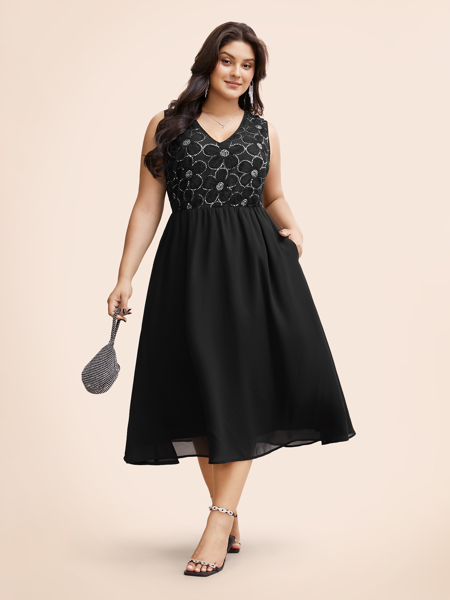 

Plus Size V Neck Sequin Floral Patchwork Dress Black Women Formal Texture V-neck Sleeveless Curvy BloomChic