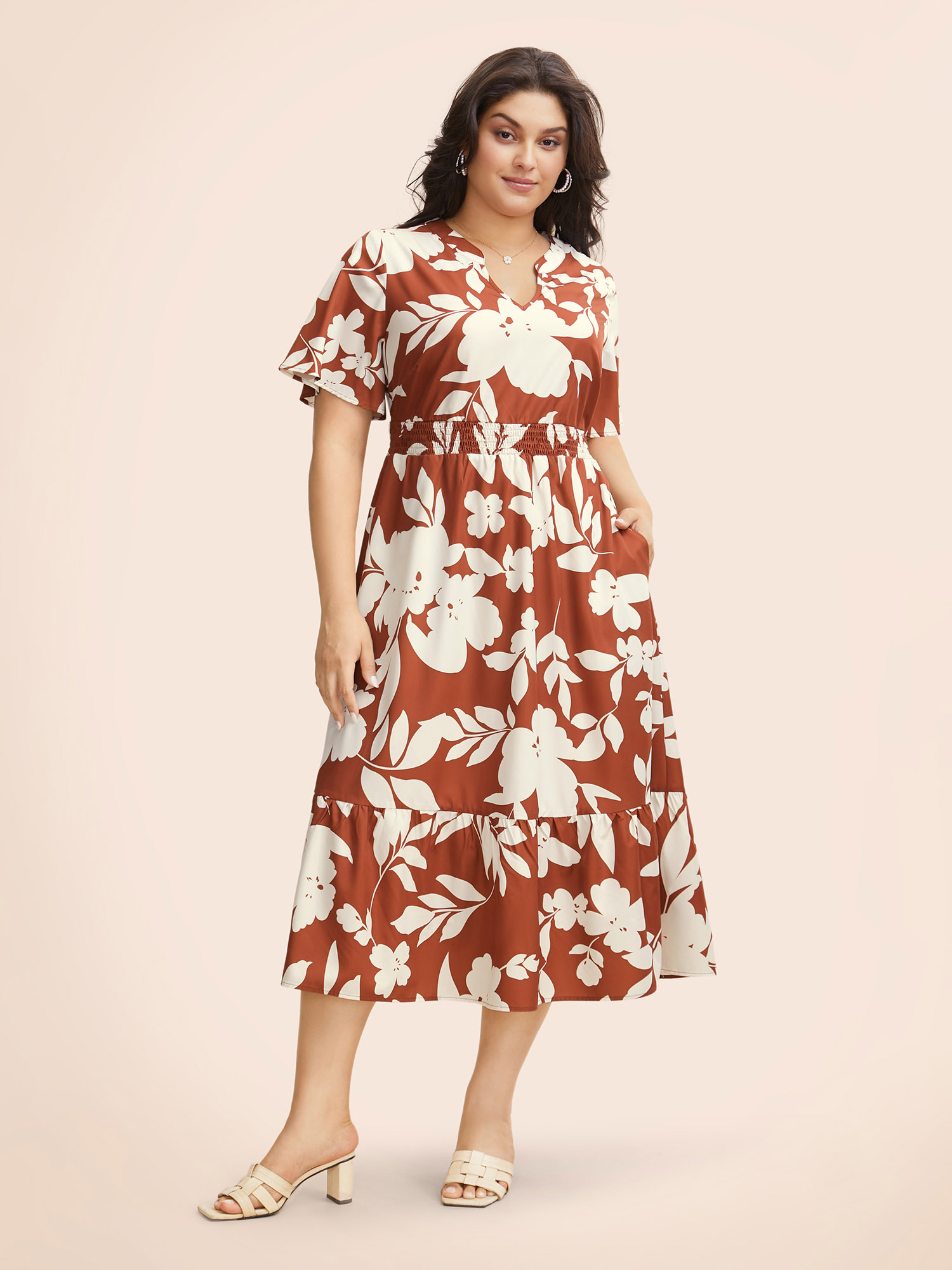 

Plus Size Silhouette Floral Print Shirred Ruffles Dress Browncoffeecolor Women Elegant Shirred Notched collar Short sleeve Curvy BloomChic