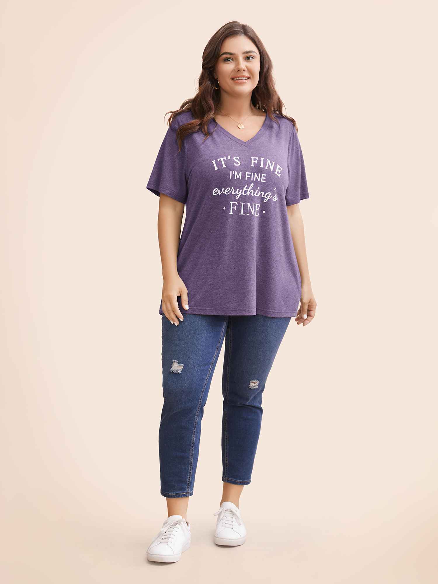 

Plus Size Letter Print V Neck T-shirt Mauve Women Casual Positive slogan Round Neck Dailywear T-shirts BloomChic