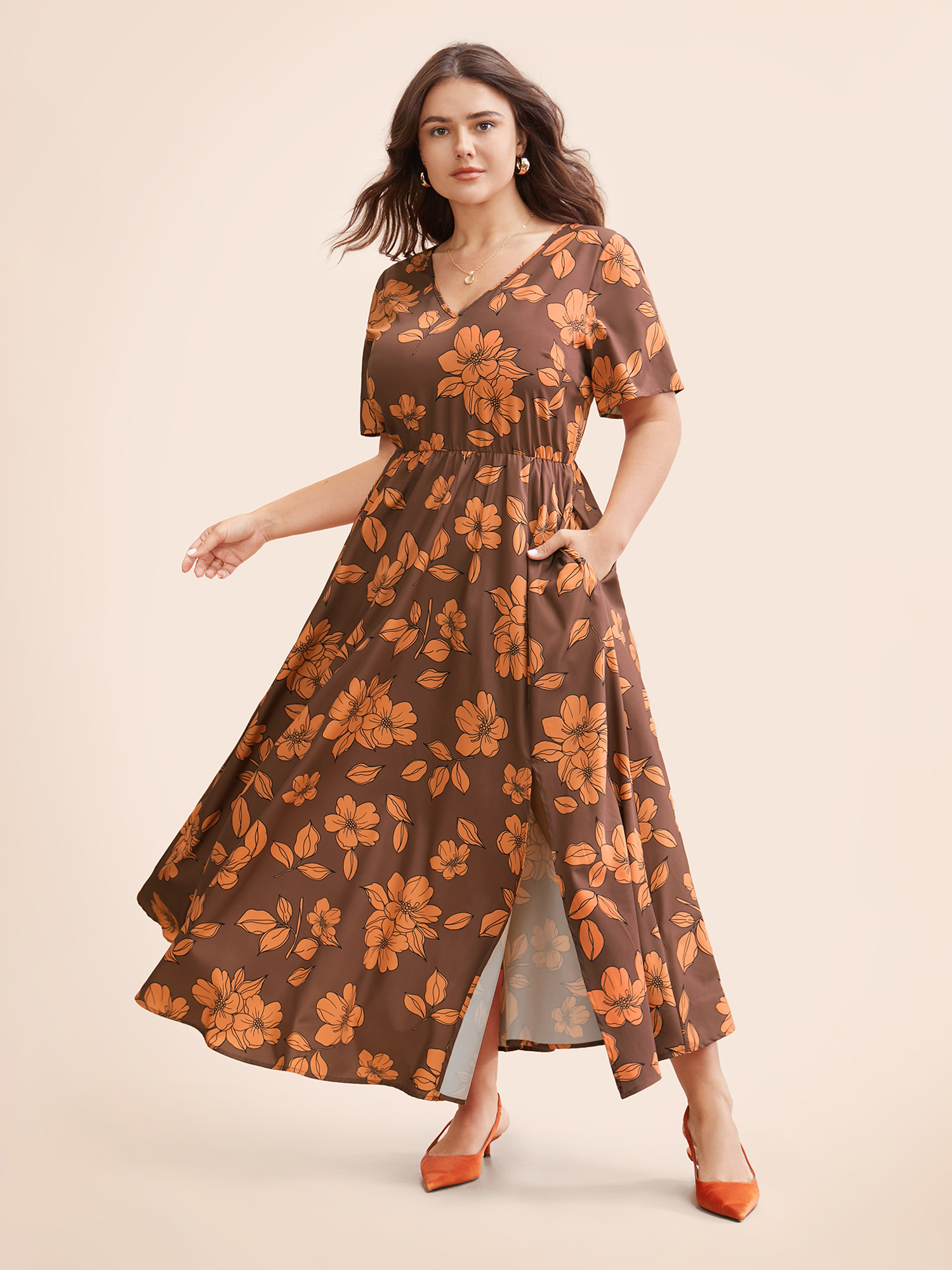 

Plus Size Floral Elastic Waist Split Front Dress Browncoffeecolor Women Elegant Slit V-neck Short sleeve Curvy BloomChic