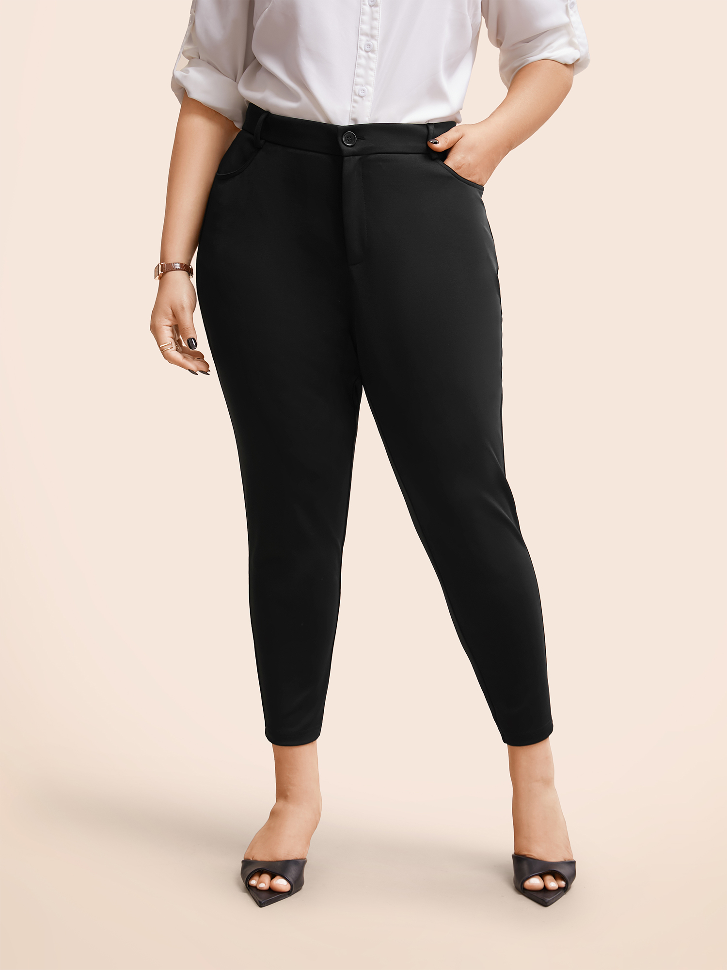 

Plus Size Stretchy-Fit Pocket Elastic Waist Pants Women Black At the Office Bodycon High Rise Work Pants BloomChic