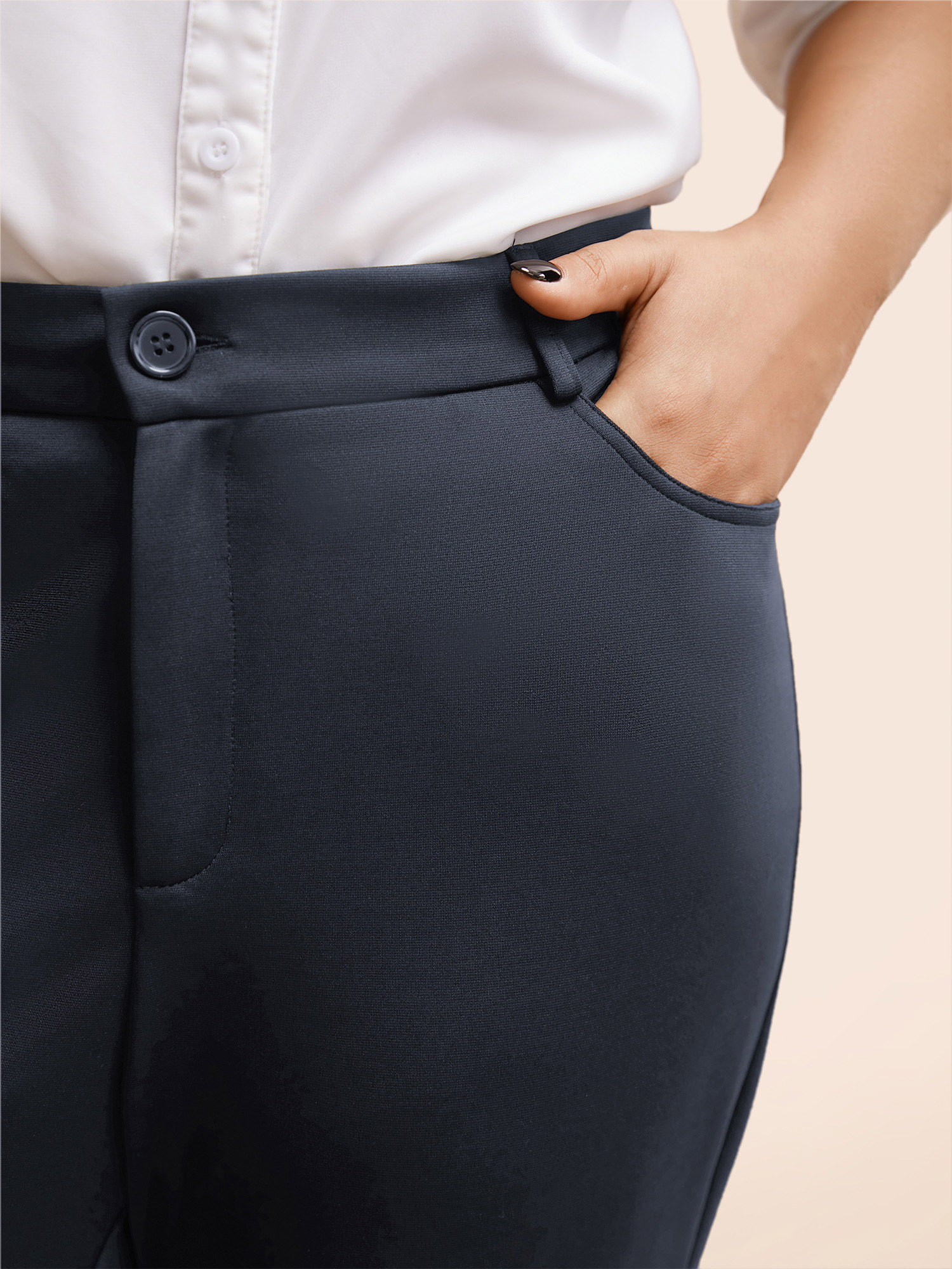 

Plus Size Stretchy-Fit Pocket Elastic Waist Pants Women Indigo At the Office Bodycon High Rise Work Pants BloomChic