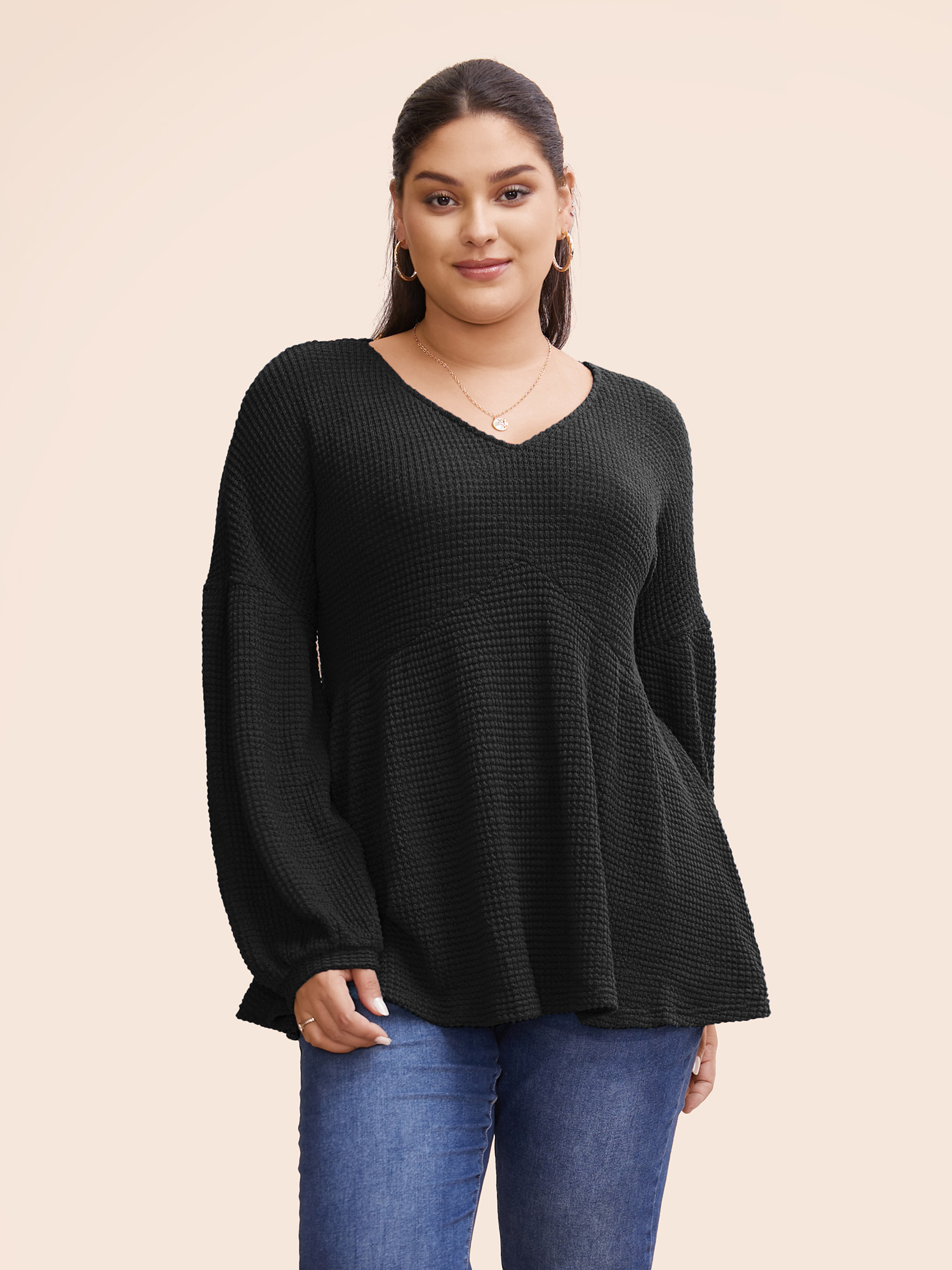 

Plus Size Waffle Knit Lantern Sleeve Flutter Hem Sweatshirt Women Black Elegant Texture V-neck Dailywear Sweatshirts BloomChic