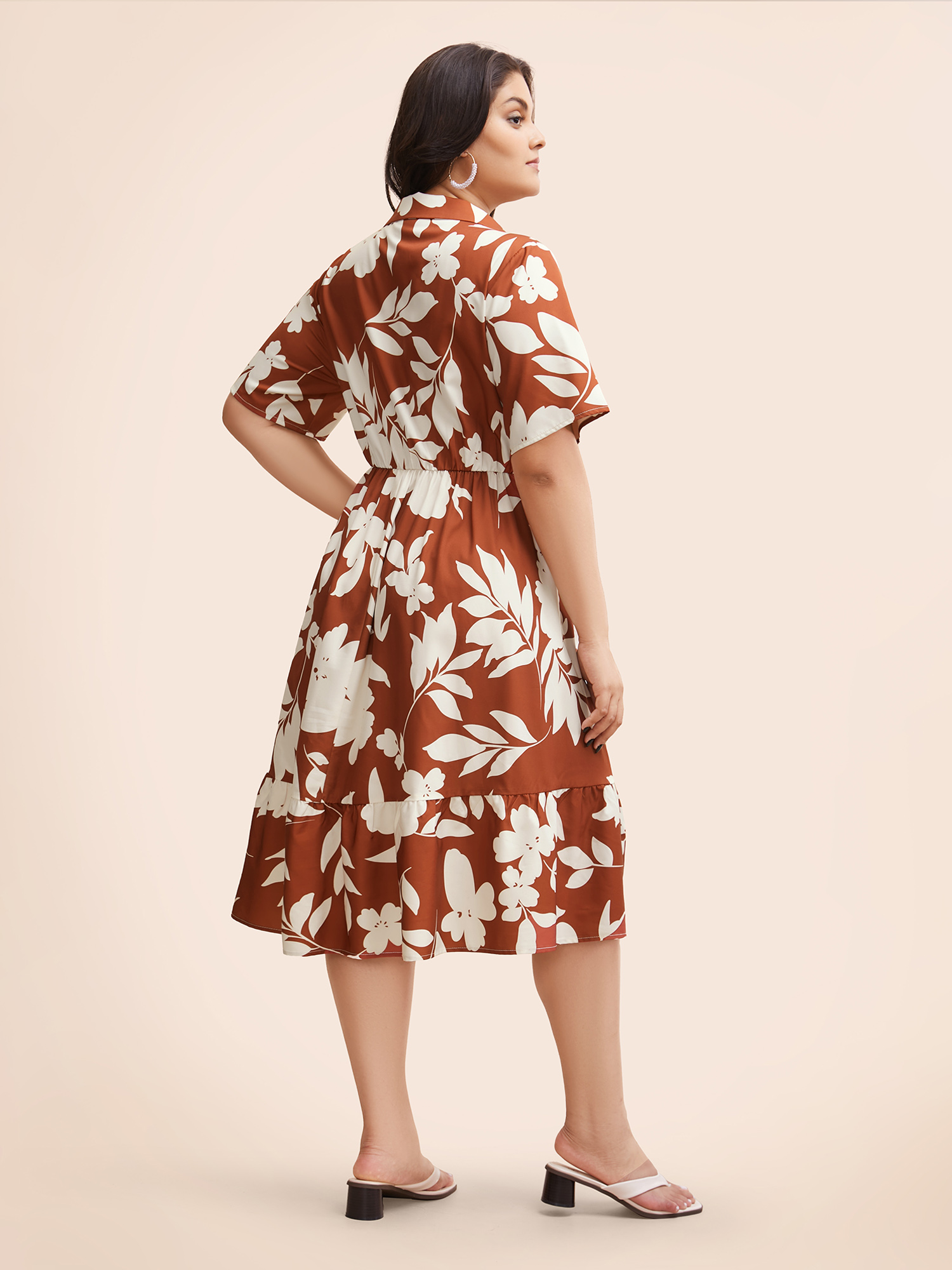 Plus Size Silhouette Floral Print Button Detail Midi Dress Russet Women Elegant Button Shirt collar Short sleeve Curvy BloomChic 10/M 
