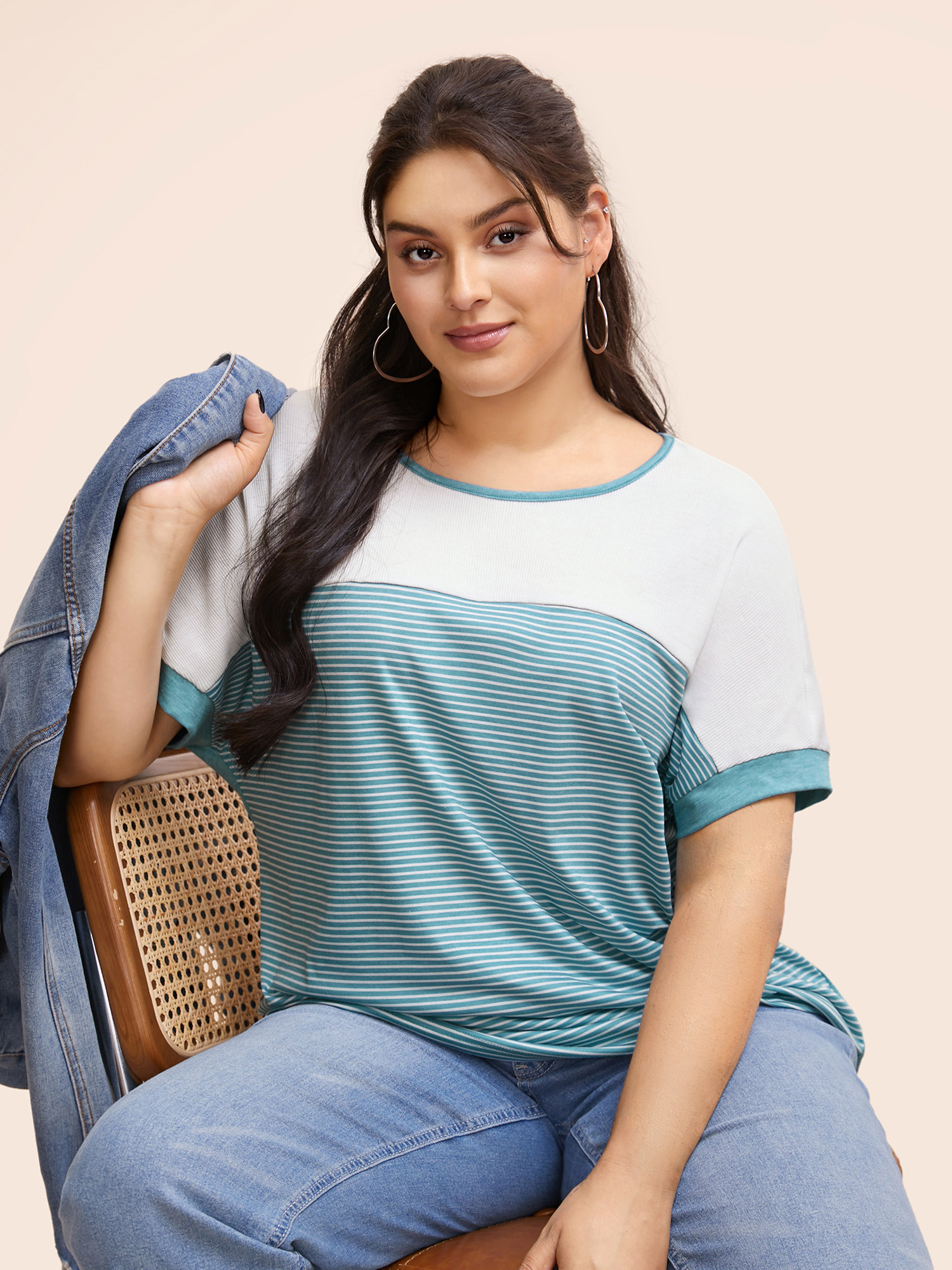 

Plus Size Round Neck Striped Patchwork Contrast T-shirt Cerulean Women Casual Contrast Round Neck Everyday T-shirts BloomChic