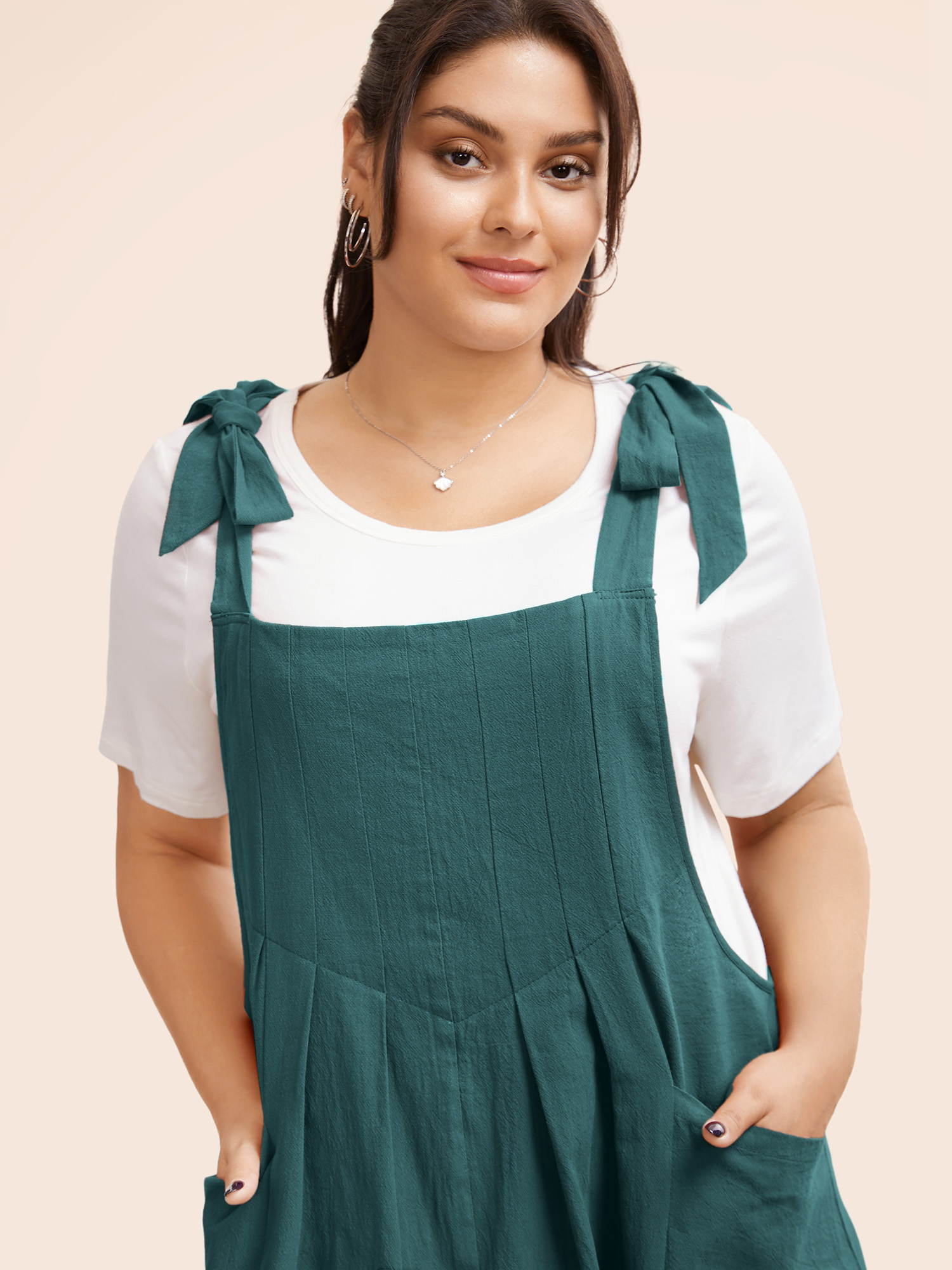 

Plus Size Solid Pleated Hem Pocket Tie Shoulder Overall Dress Cyan Women Casual Pleated Spaghetti Strap Sleeveless Curvy Knee Dress BloomChic