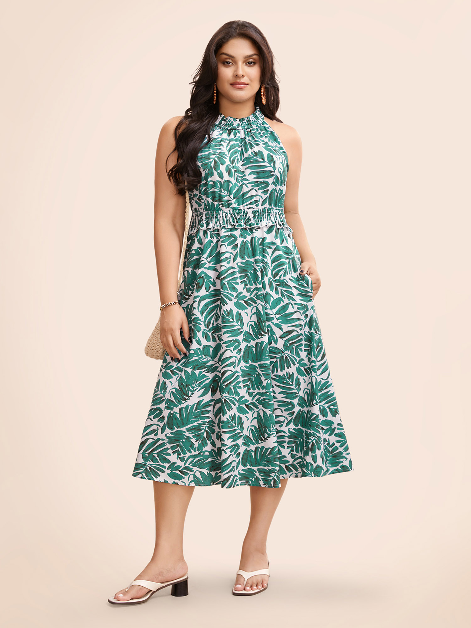 

Plus Size Tropical Print Shirred Frill Trim Sleeveless Dress Emerald Women Resort Frill Trim Stand-up collar Sleeveless Curvy BloomChic