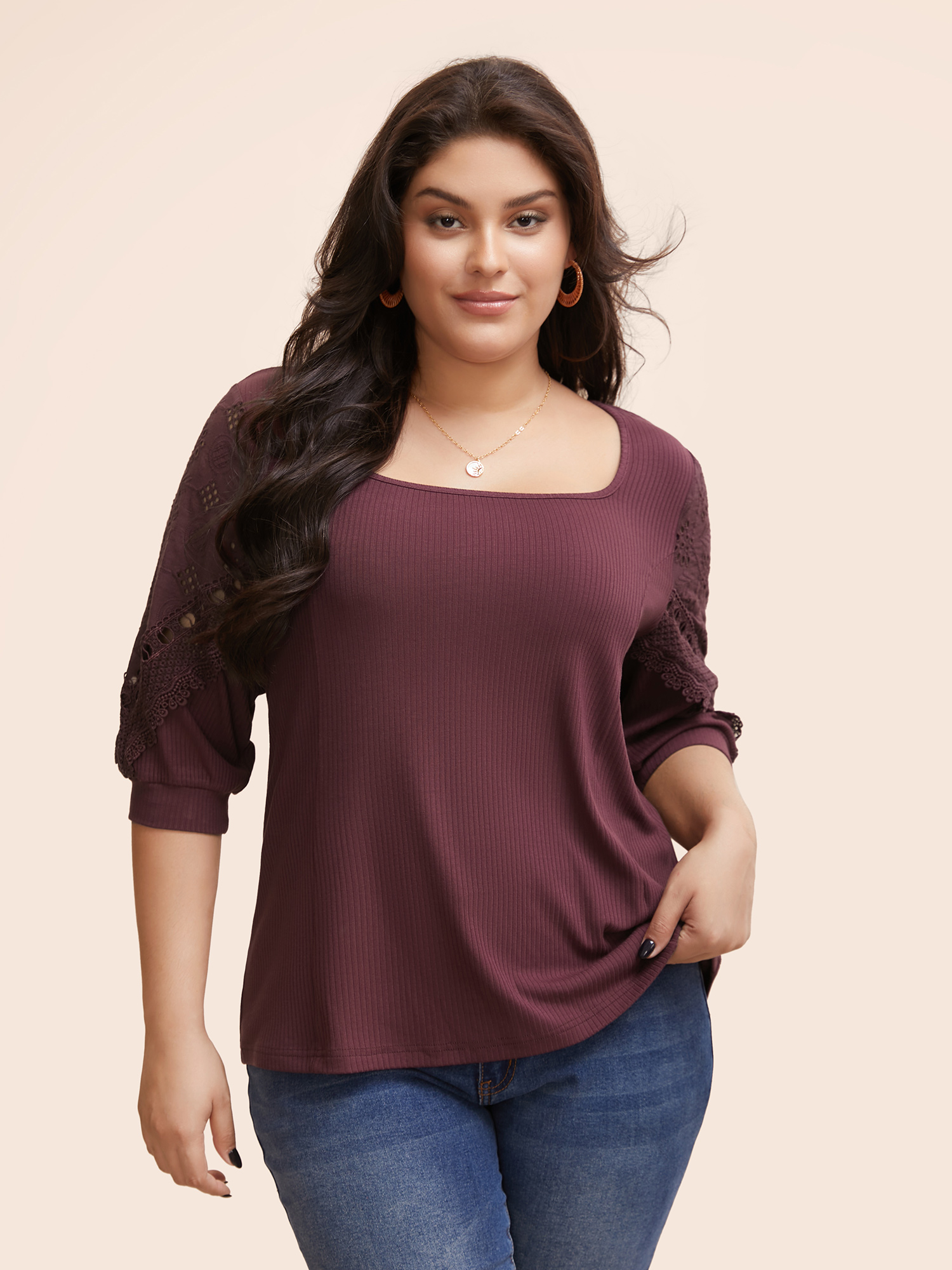 

Plus Size Square Neck Texture Patchwork Broderie Anglaise T-shirt Maroon Women Resort Texture Square Neck Bodycon Vacation T-shirts BloomChic