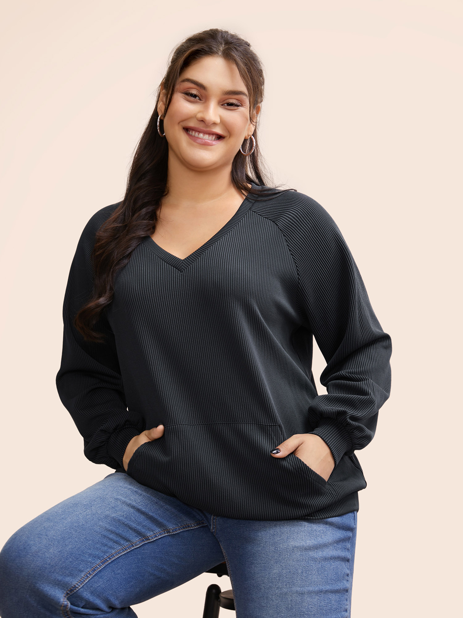 

Plus Size Plain Textured Pocket Raglan Sleeve Sweatshirt Women DimGray Casual Texture V-neck Everyday Sweatshirts BloomChic