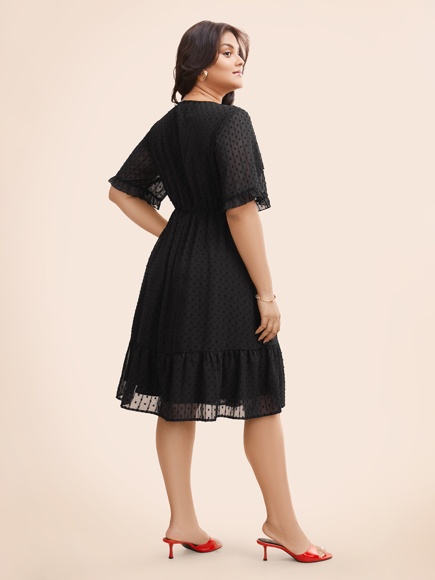 Plus Size Jacquard V Neck Ruffle Sleeve Dress Black Women Elegant Texture V-neck Half Sleeve Curvy BloomChic 10/M 