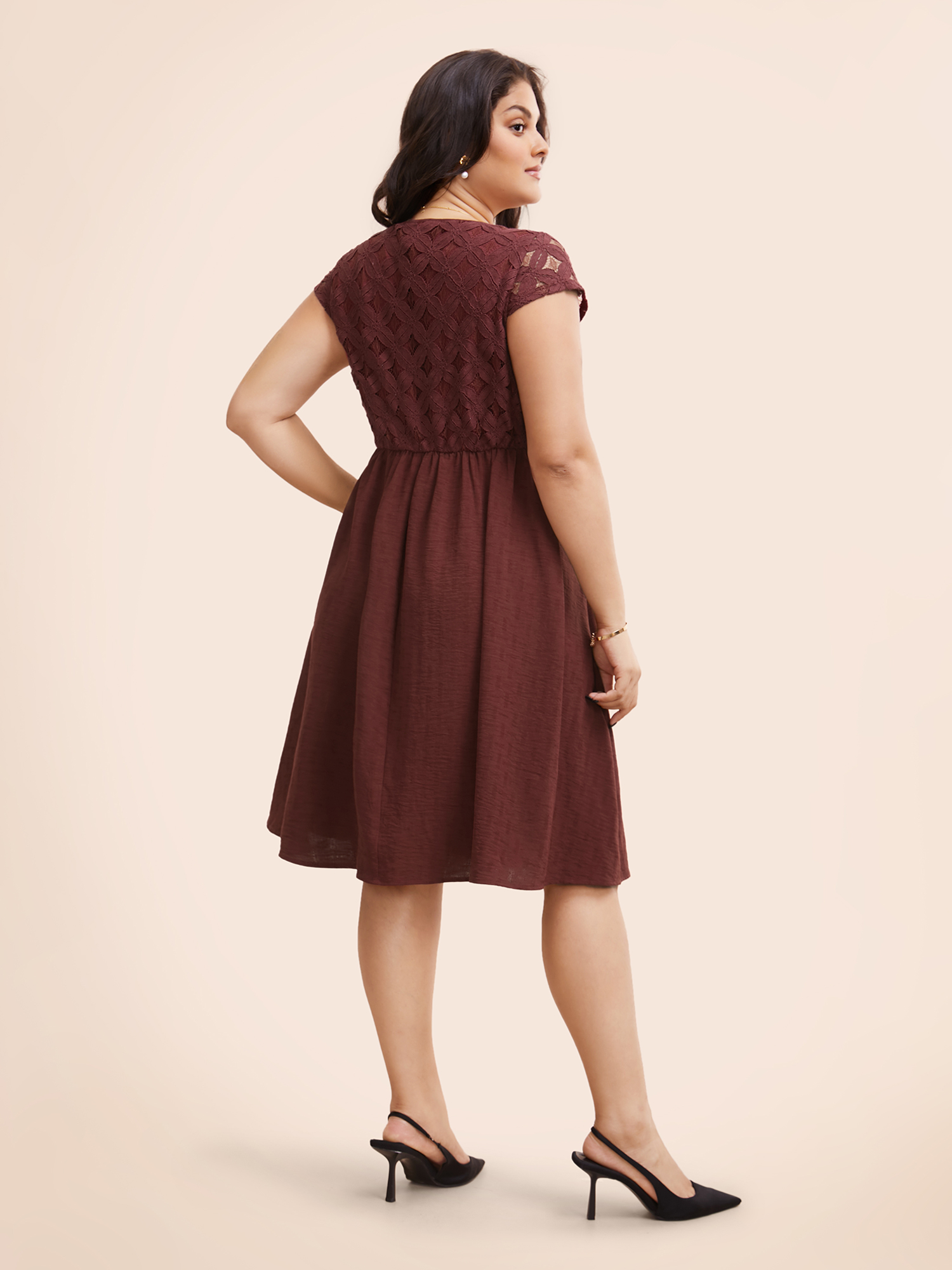 

Plus Size Plain Lace Panel Cap Sleeve Dress Denimburgundy Women Elegant Texture V-neck Cap Sleeve Curvy BloomChic