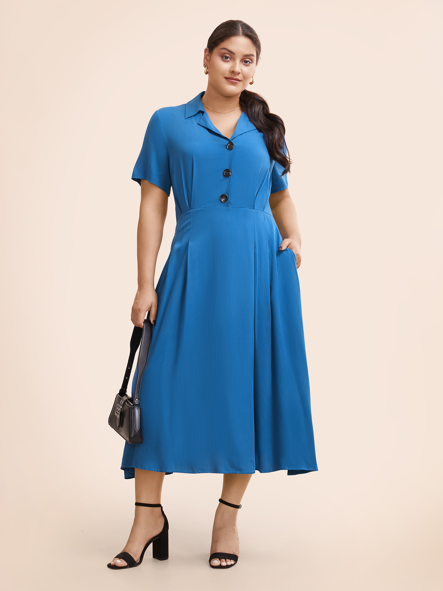 

Plus Size Plain Shirt Collar Pleated Midi Dress Mediumblue Women At the Office Pleated Shirt collar Short sleeve Curvy BloomChic