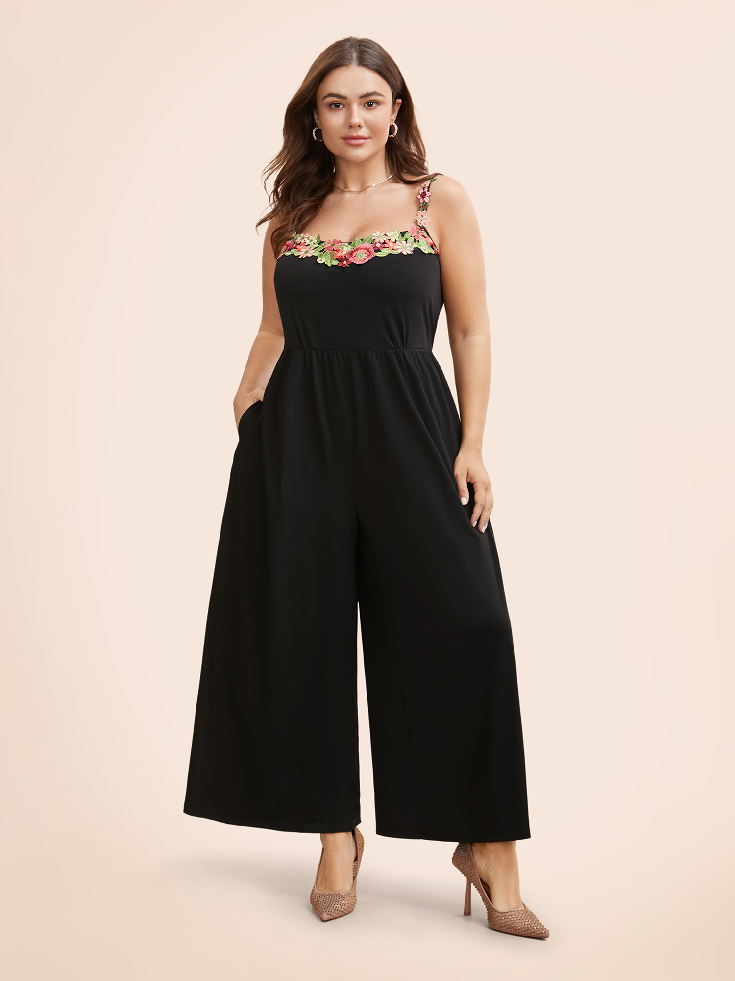 

Plus Size Black Heart Neckline Floral Embroidered Trim Jumpsuit Women Elegant Sleeveless Heart neckline Everyday Loose Jumpsuits BloomChic