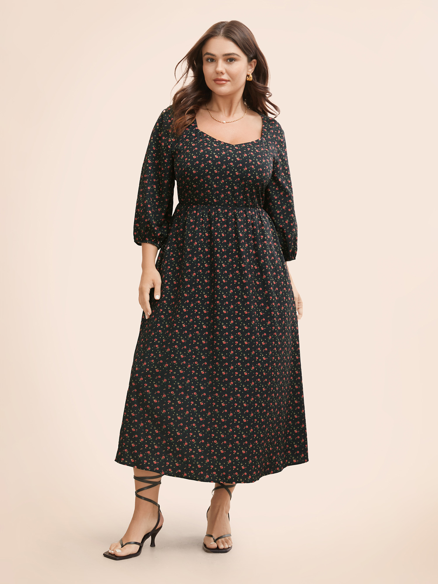 

Plus Size Ditsy Floral Heart Neckline Lantern Sleeve Dress Black Women Elegant Gathered Heart neckline Elbow-length sleeve Curvy BloomChic