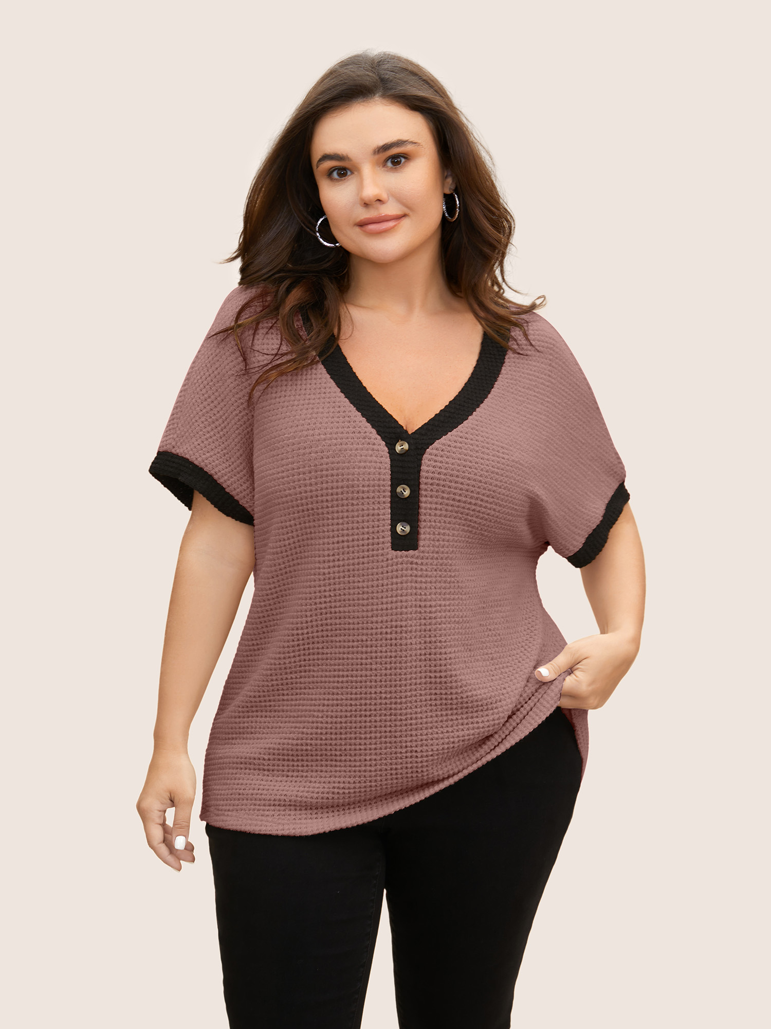 

Plus Size V Neck Contrast Button Detail Knit T-shirt DustyPink Women Casual Texture V-neck Everyday T-shirts BloomChic