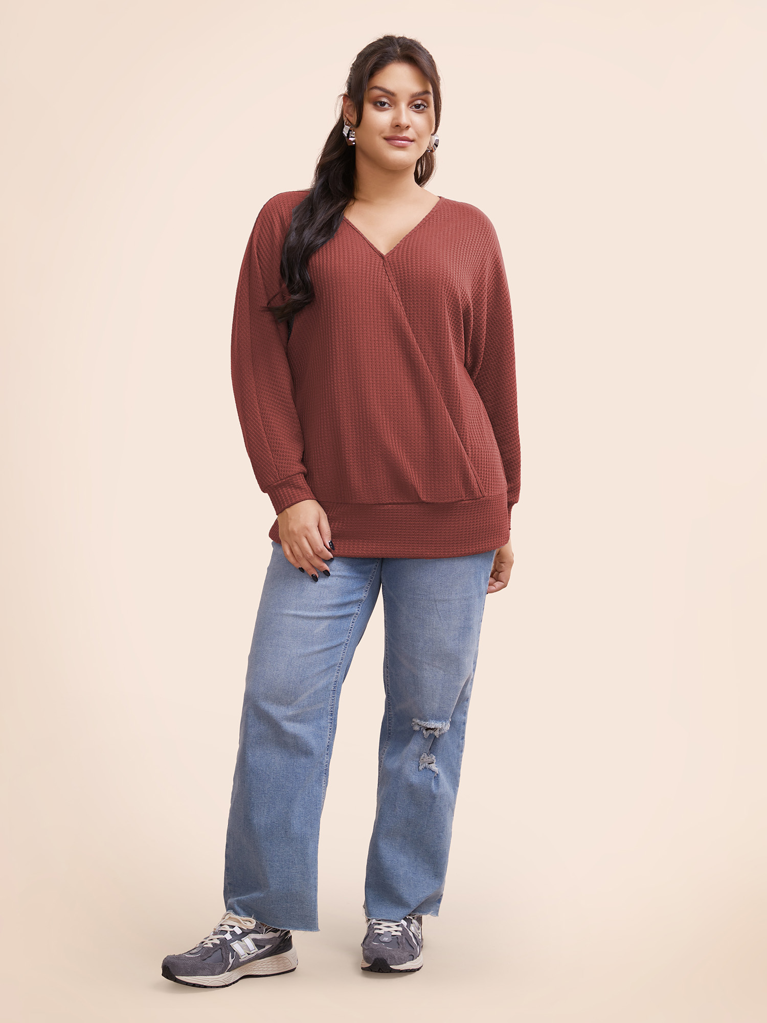 Plus Size Women Everyday Plain Plain Regular Sleeve Long Sleeve V-neck Casual T-shirts BloomChic 