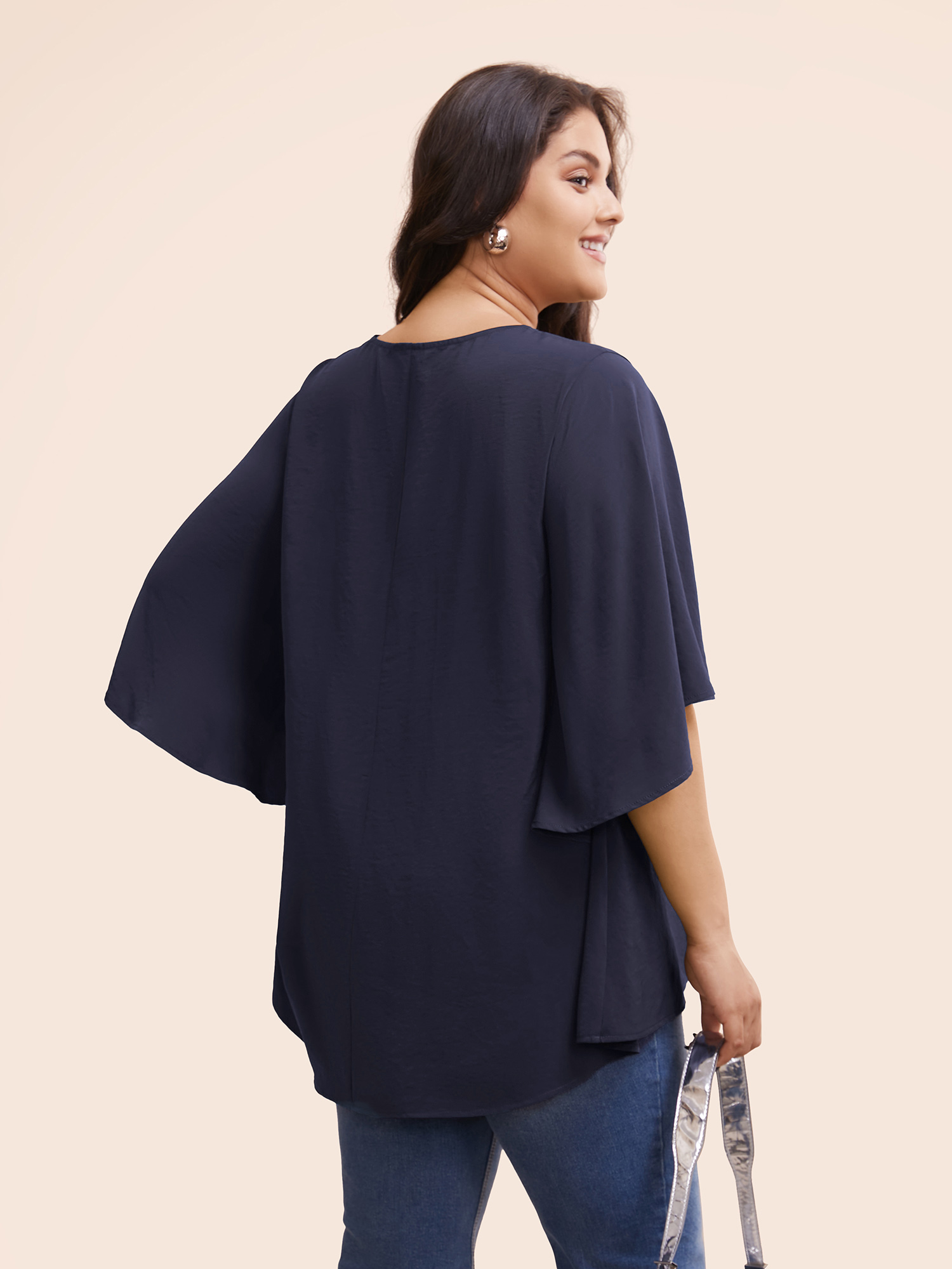 

Plus Size Indigo Anti-Wrinkle Plain Mesh Flutter Sleeve Hanky Hem Blouse Women Office Elbow-length sleeve Round Neck Dailywear Blouses BloomChic