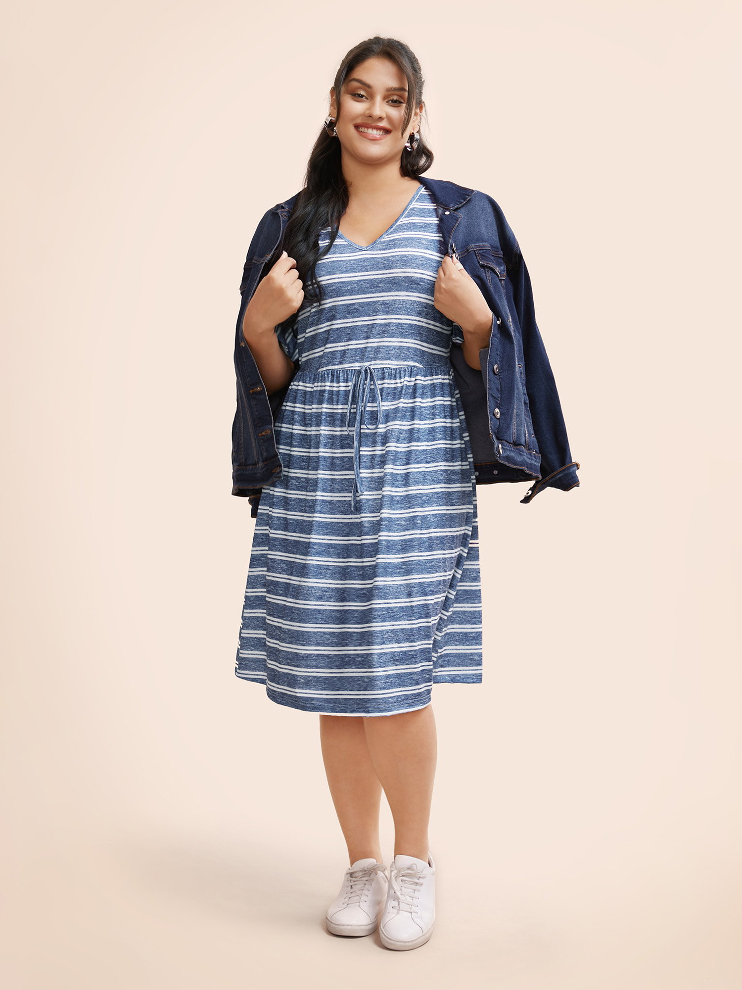 

Plus Size Striped Ties Pocket Roll sleeve Dress Stone Women Casual Cross straps V-neck Short sleeve Curvy Midi Dress BloomChic