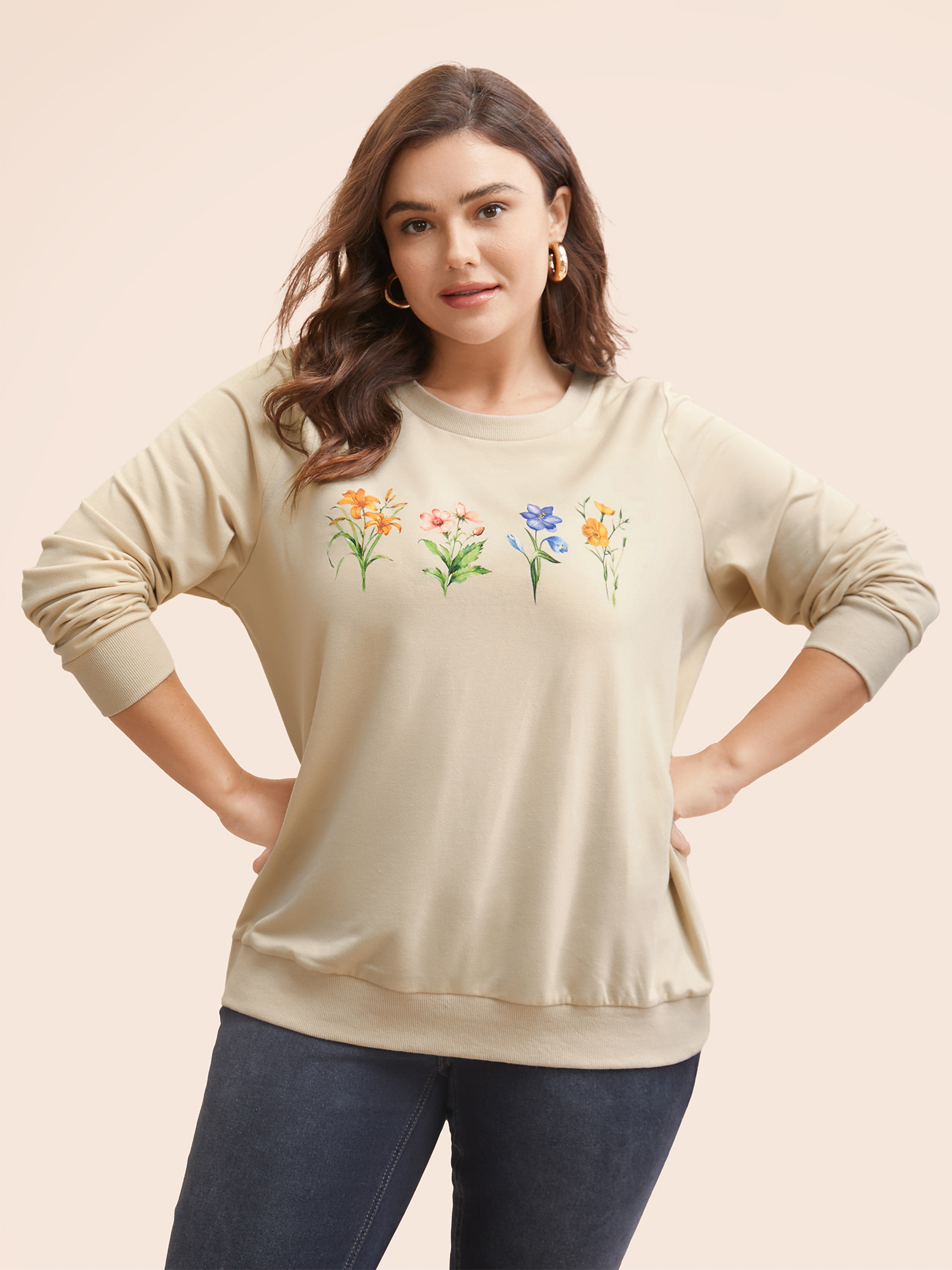 

Plus Size Round Neck Natural Flowers Sweatshirt Women Apricot Casual Patchwork Round Neck Everyday Sweatshirts BloomChic