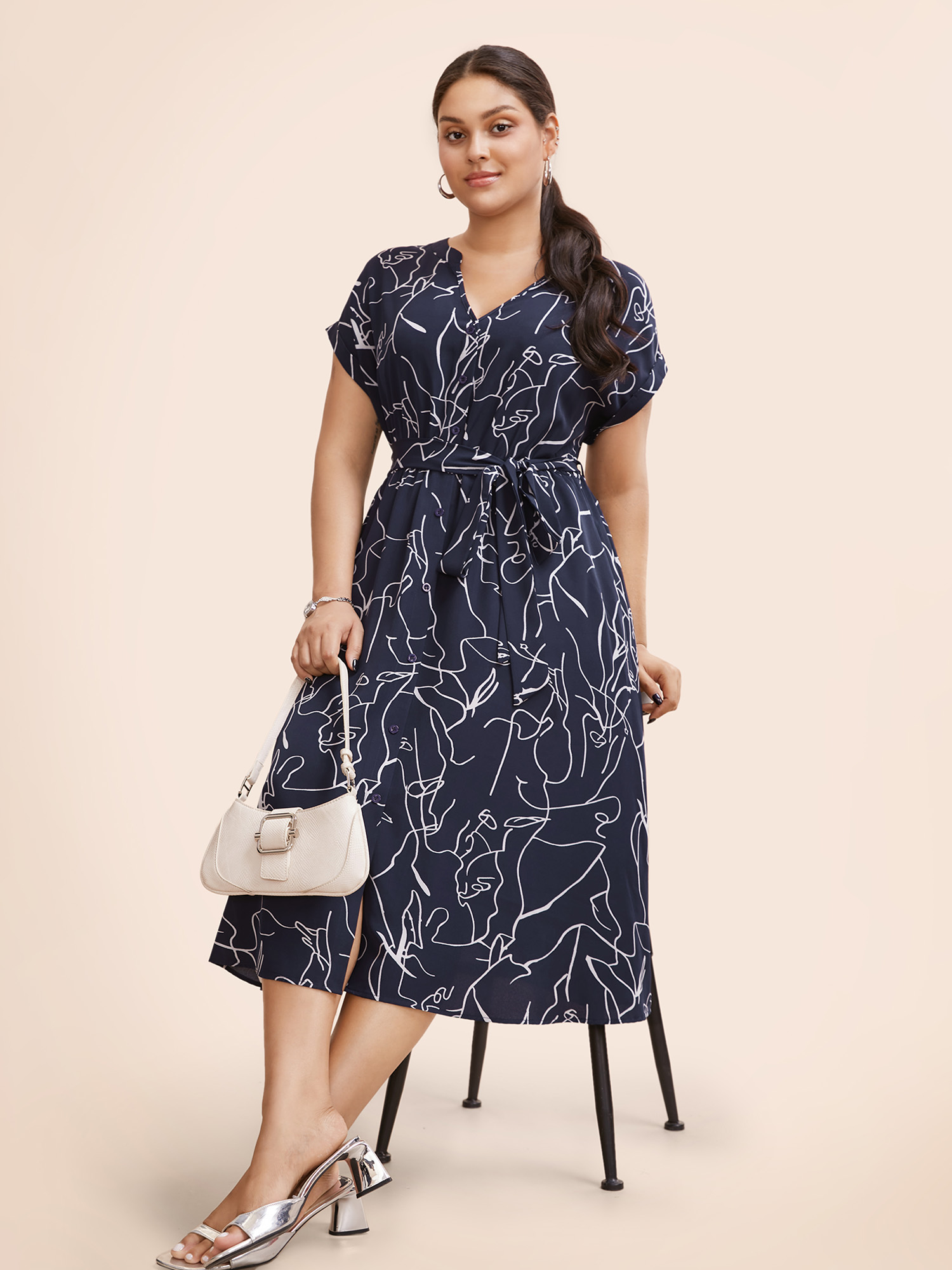 

Plus Size Graffiti Print Notched Dolman Sleeve Dress Indigo Women At the Office Belted Flat collar with V-notch Short sleeve Curvy BloomChic