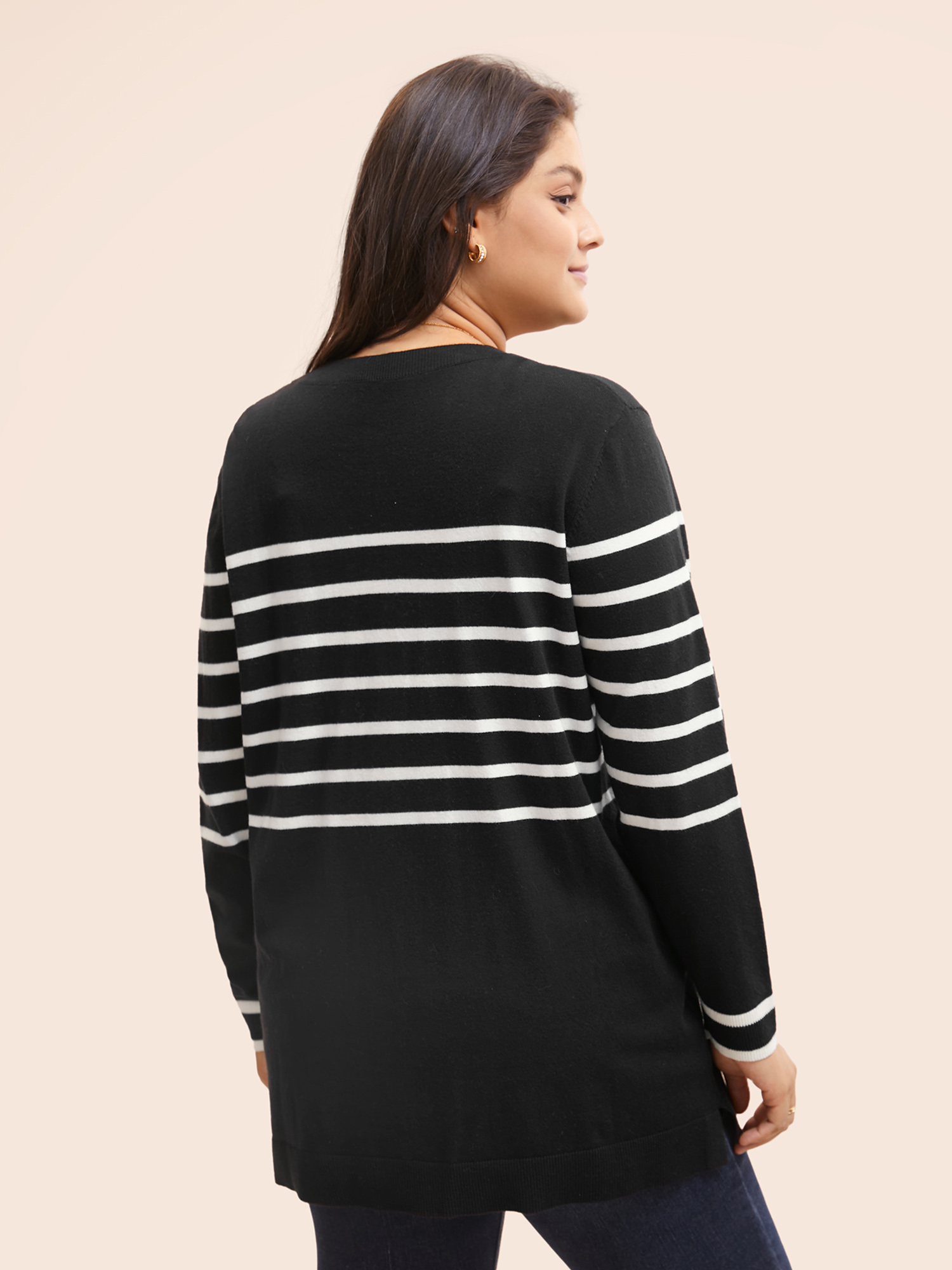 Plus Size Striped V Neck Button Up Pocket Cardigan Black Women Casual Loose Long Sleeve Everyday Cardigans BloomChic 28/5X 