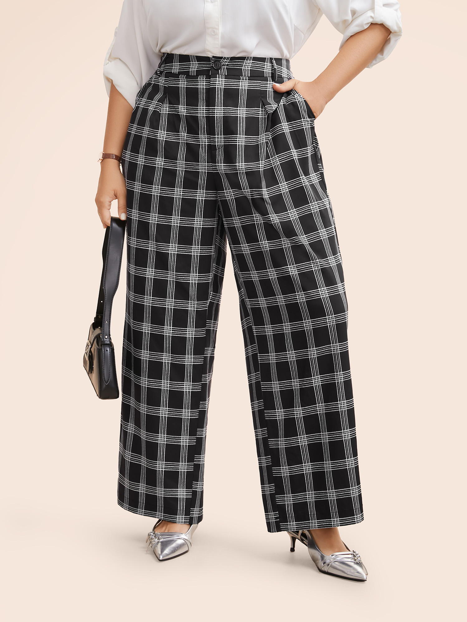 

Plus Size Plaid Mid Rise Wide Leg Pants Women Black At the Office Wide Leg Mid Rise Work Pants BloomChic