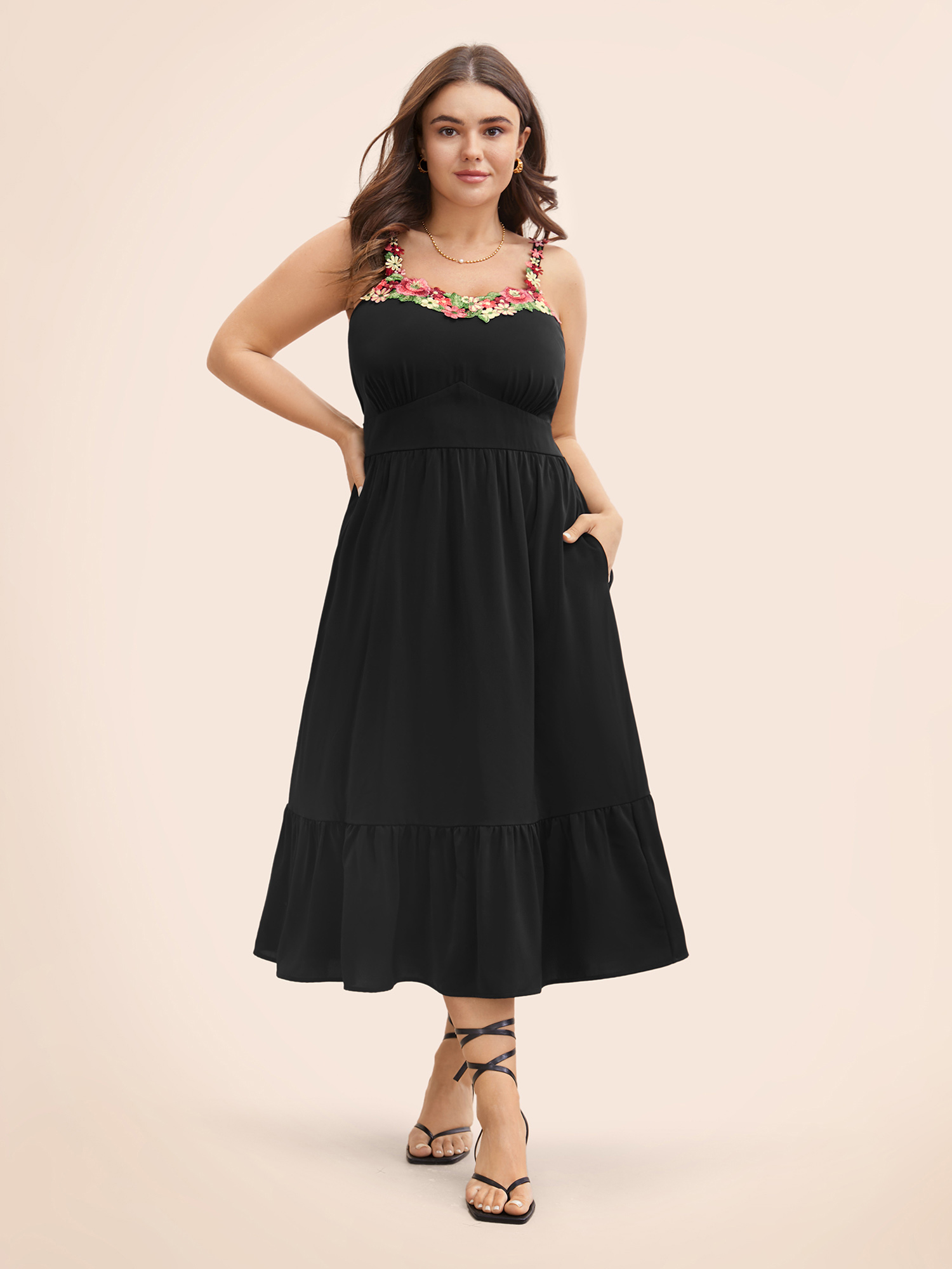 

Plus Size Floral Woven Ribbon Heart Neckline Cami Dress Black Women Elegant Woven ribbon&lace trim Heart neckline Sleeveless Curvy BloomChic