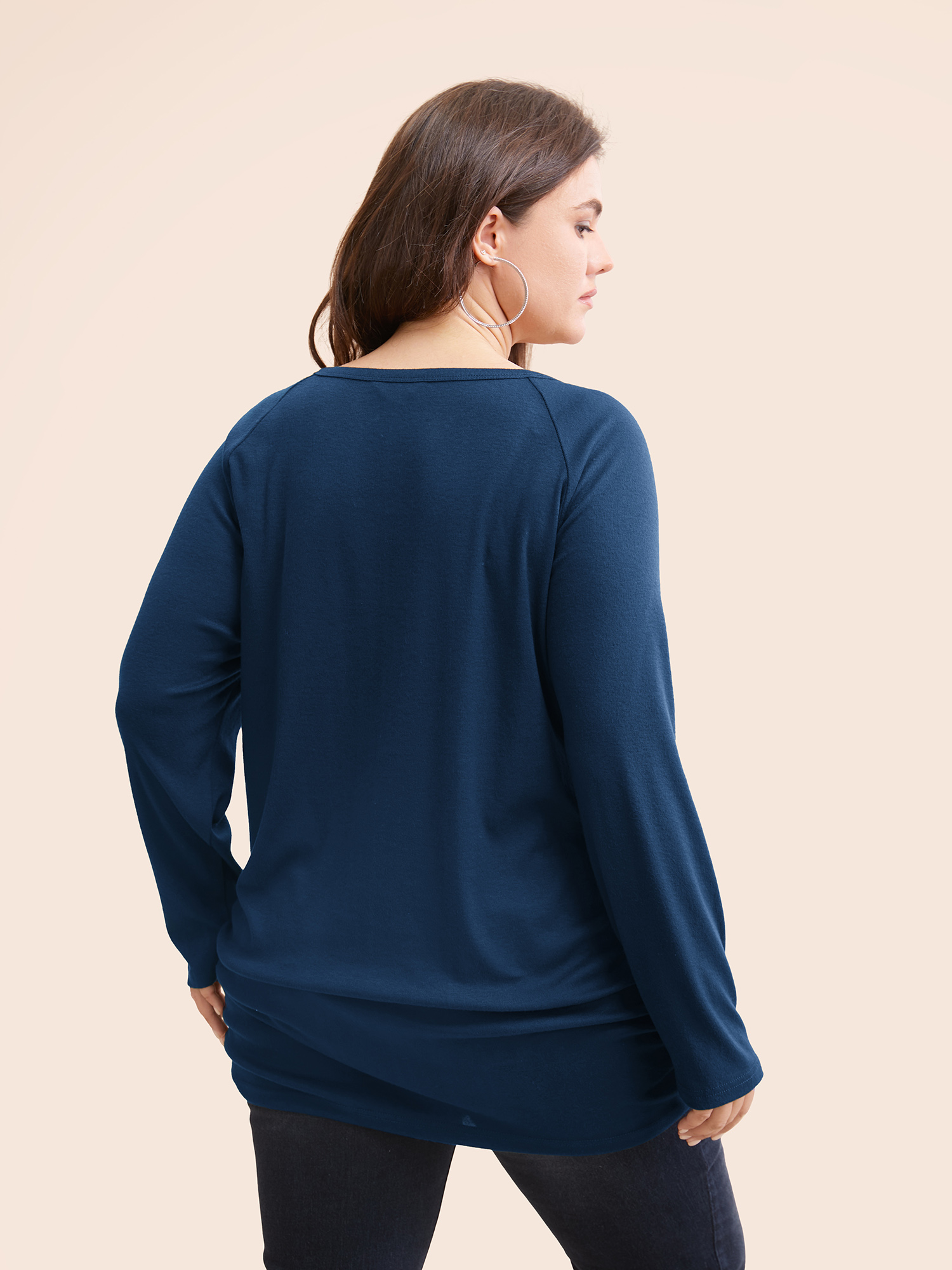 

Plus Size Plain Gathered Button Detail T-shirt Indigo Women Casual Gathered Plain Round Neck Dailywear T-shirts BloomChic