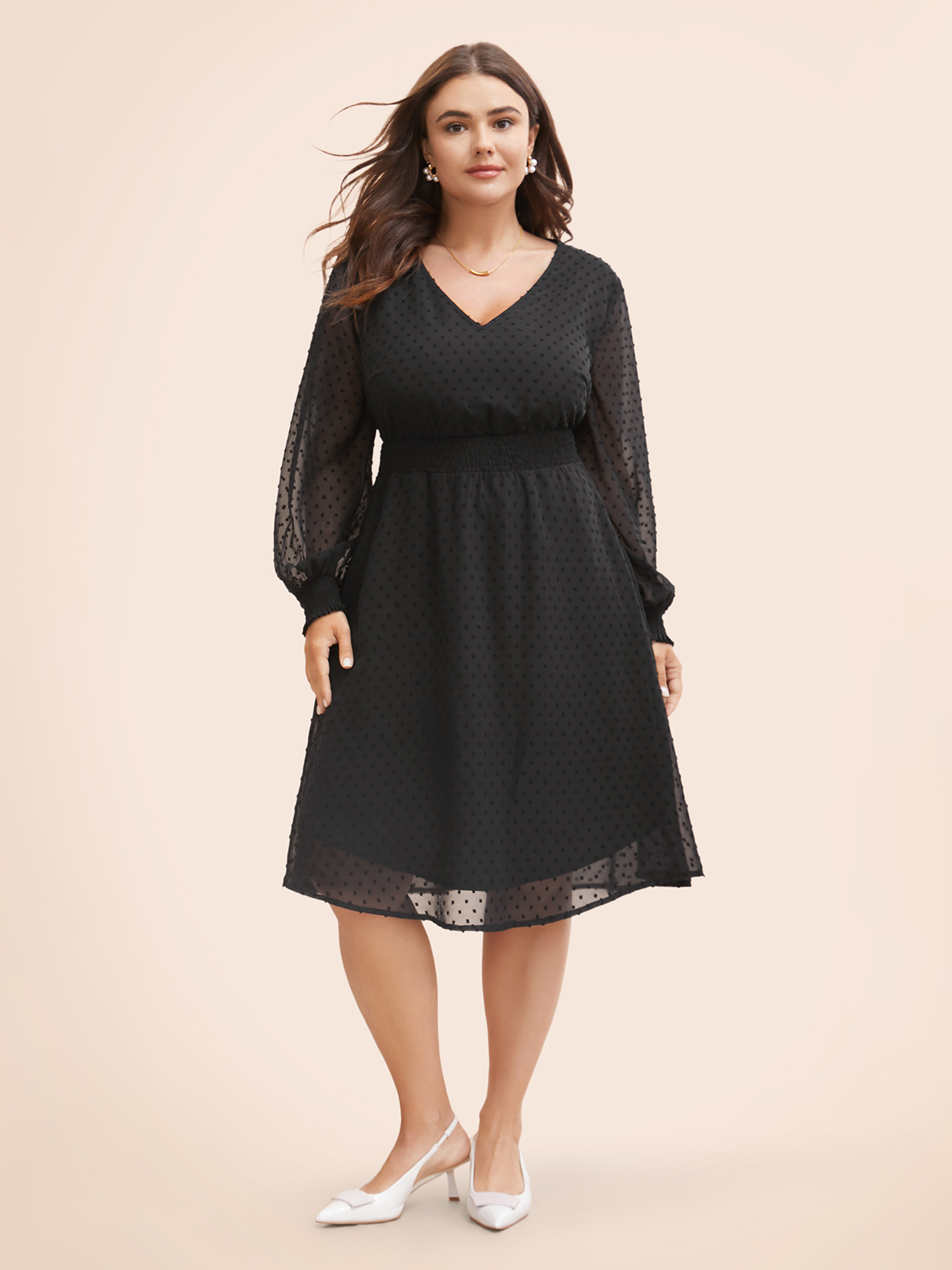 

Plus Size Polka Dot Pocket Mesh Shirred Dress Black Women Elegant Elastic cuffs V-neck Long Sleeve Curvy Midi Dress BloomChic