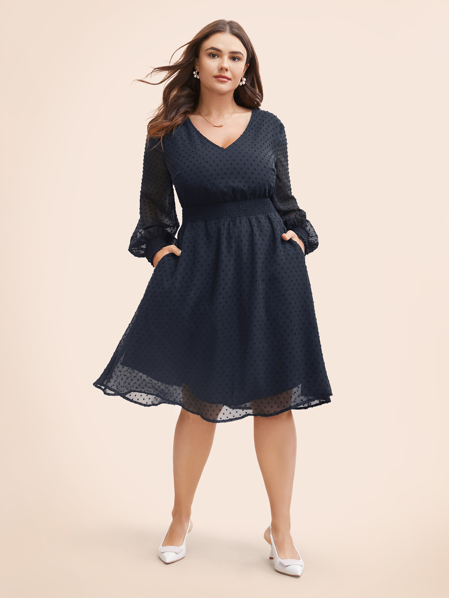 

Plus Size Polka Dot Pocket Mesh Shirred Dress DarkBlue Women Elegant Elastic cuffs V-neck Long Sleeve Curvy Midi Dress BloomChic