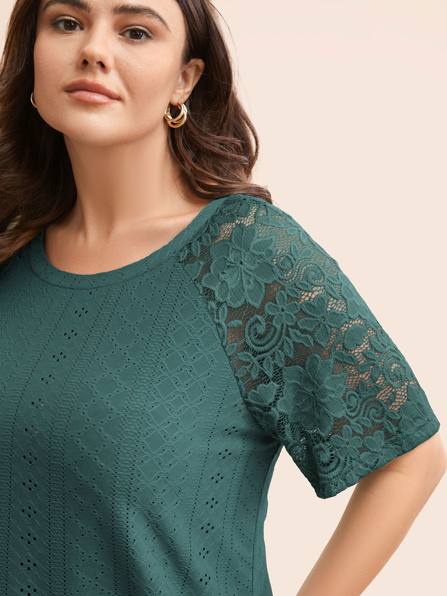 

Plus Size Solid Broderie Anglaise Lace Raglan Sleeve T-shirt Cyan Women Elegant See through Plain Round Neck Everyday T-shirts BloomChic