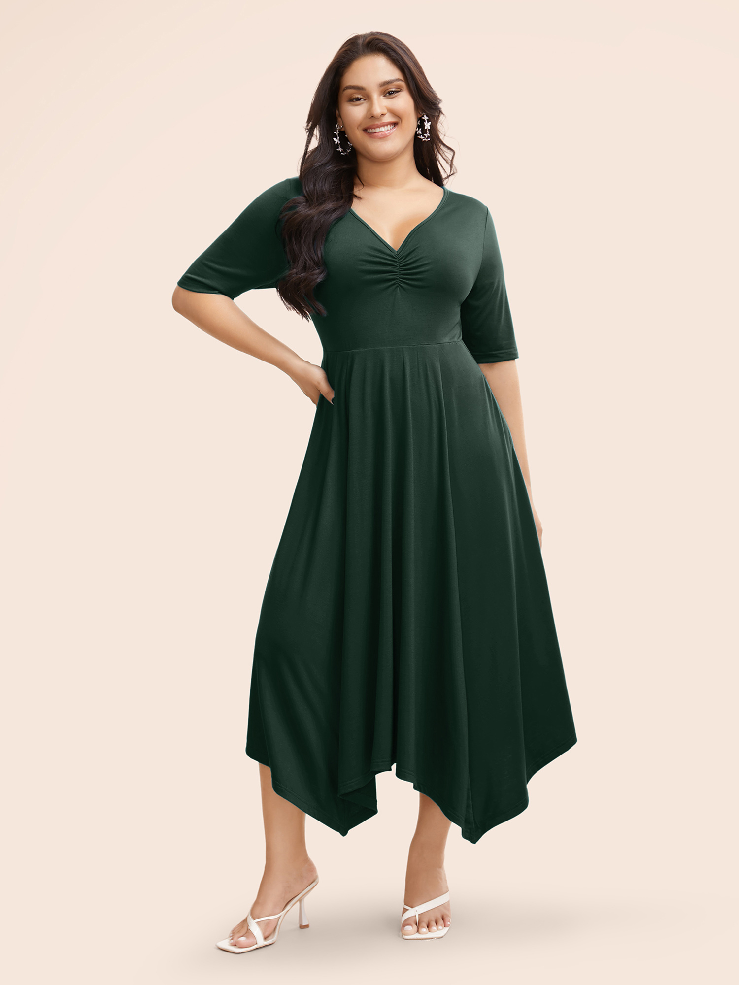 

Plus Size Solid Ruched Pocket Asymmetrical Hem Dress DarkGreen Women Elegant Gathered V-neck Short sleeve Curvy Midi Dress BloomChic