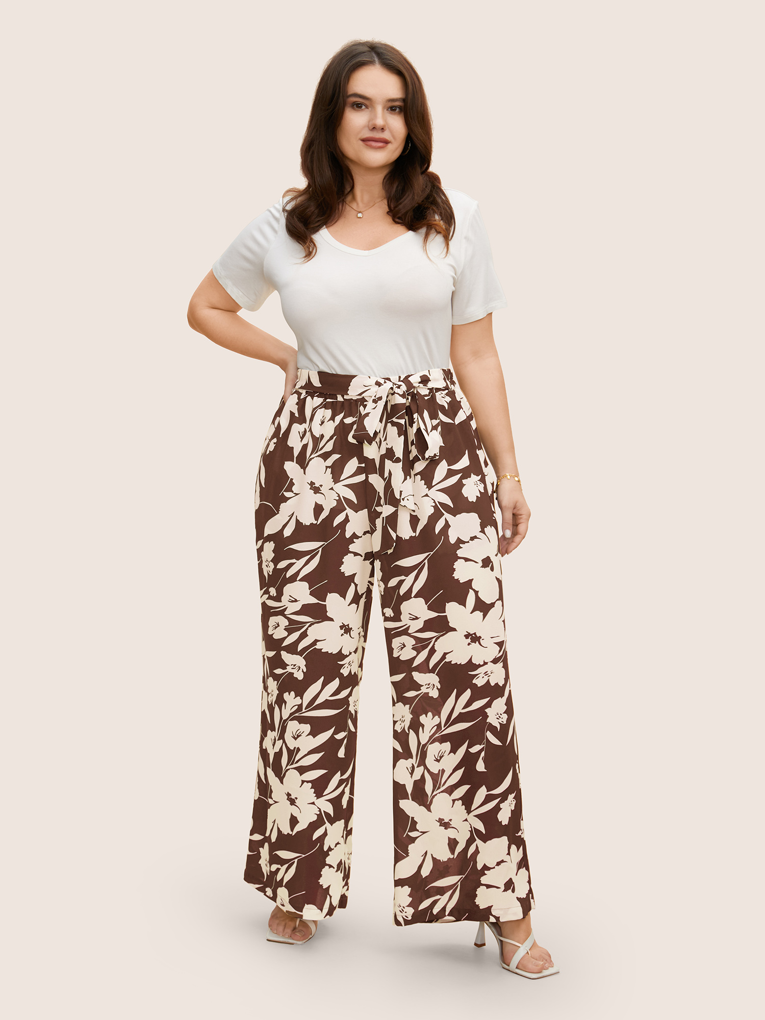 

Plus Size Silhouette Floral Print Ties Side Seam Pocket Pants Women Browncoffeecolor Elegant Wide Leg High Rise Everyday Pants BloomChic