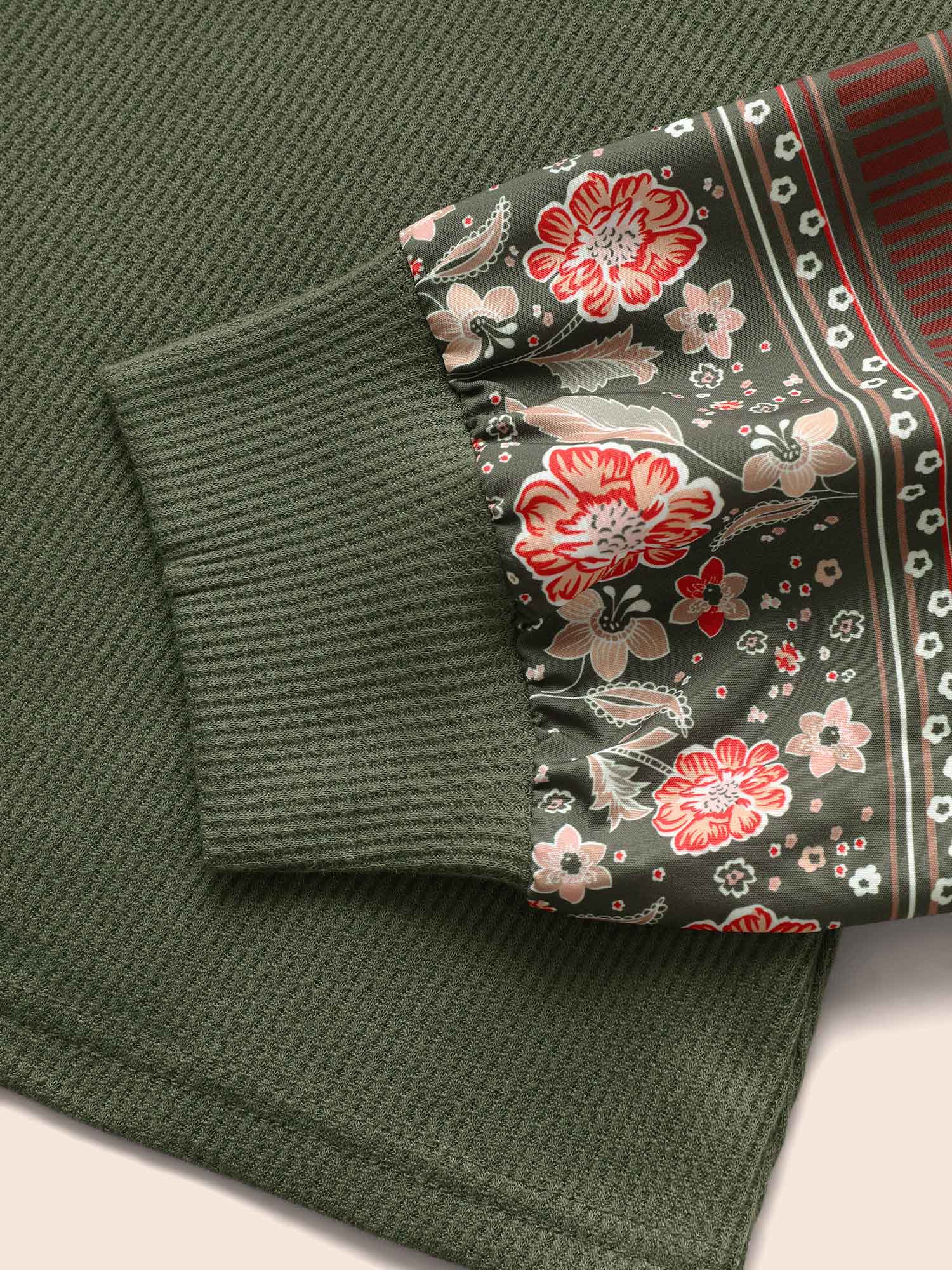 

Plus Size Boho Print Patchwork Crew Neck Sweatshirt Women ArmyGreen Casual Elastic cuffs Round Neck Everyday Sweatshirts BloomChic